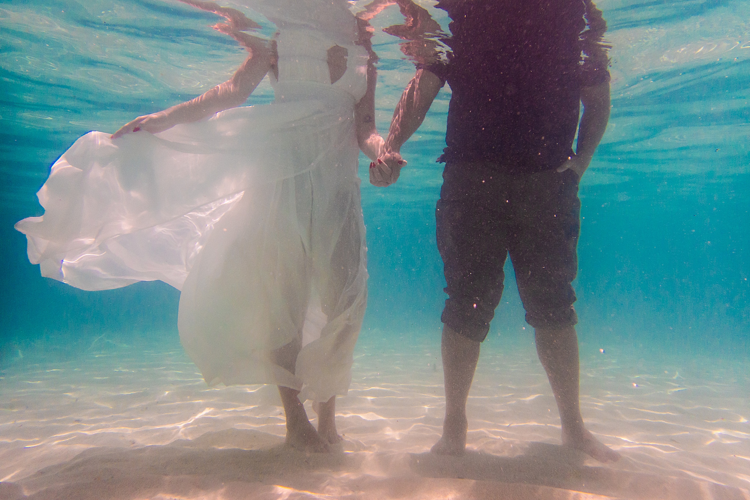 Bemi-and-Jesse_0066 Fearless & Dreamy Underwater Wedding Portraits | Hawaii Elopement Photographer