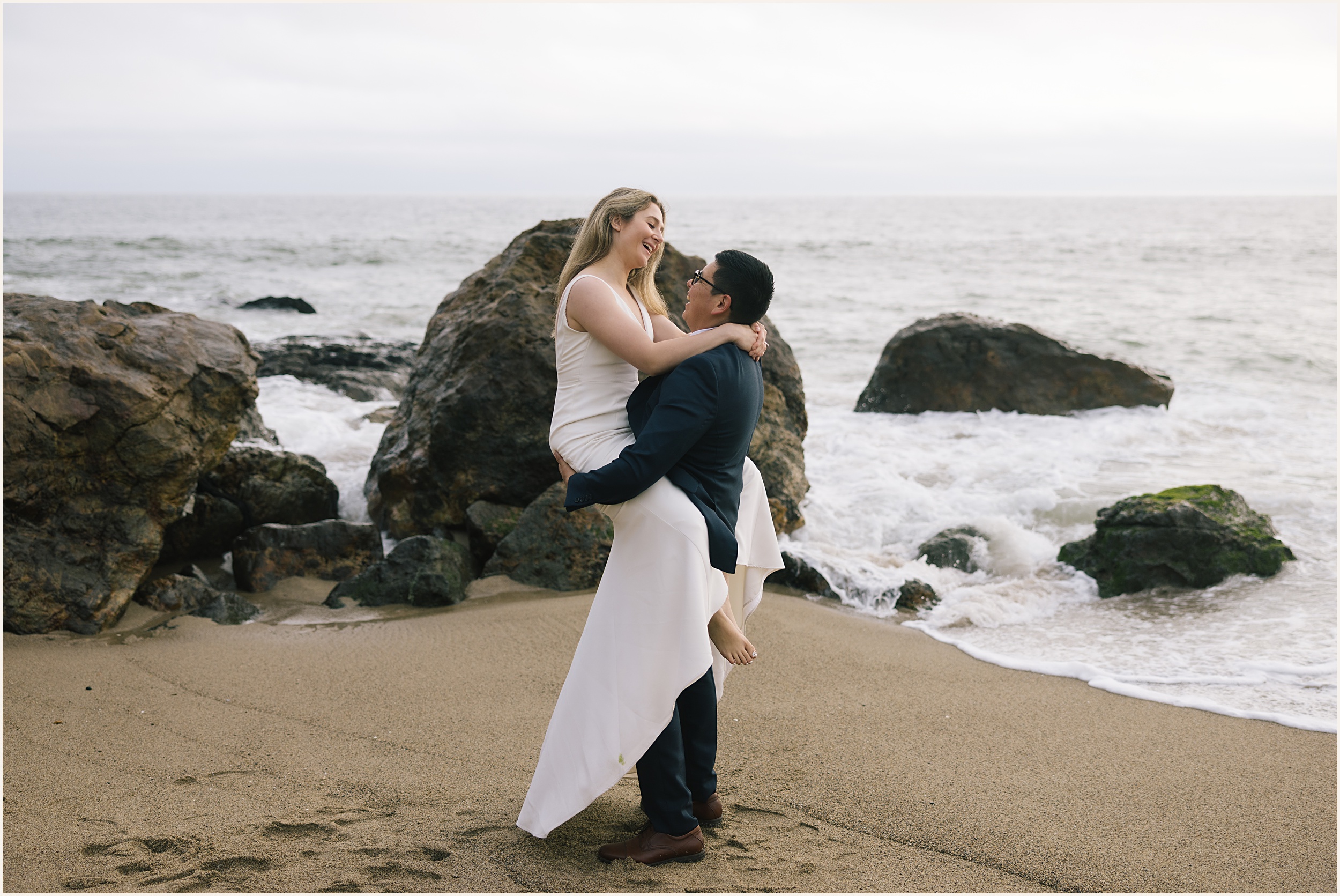 Malibu-Beach-Wedding-Pics_0032 Adventure Bridal Session in Malibu | Elizabeth & Juan
