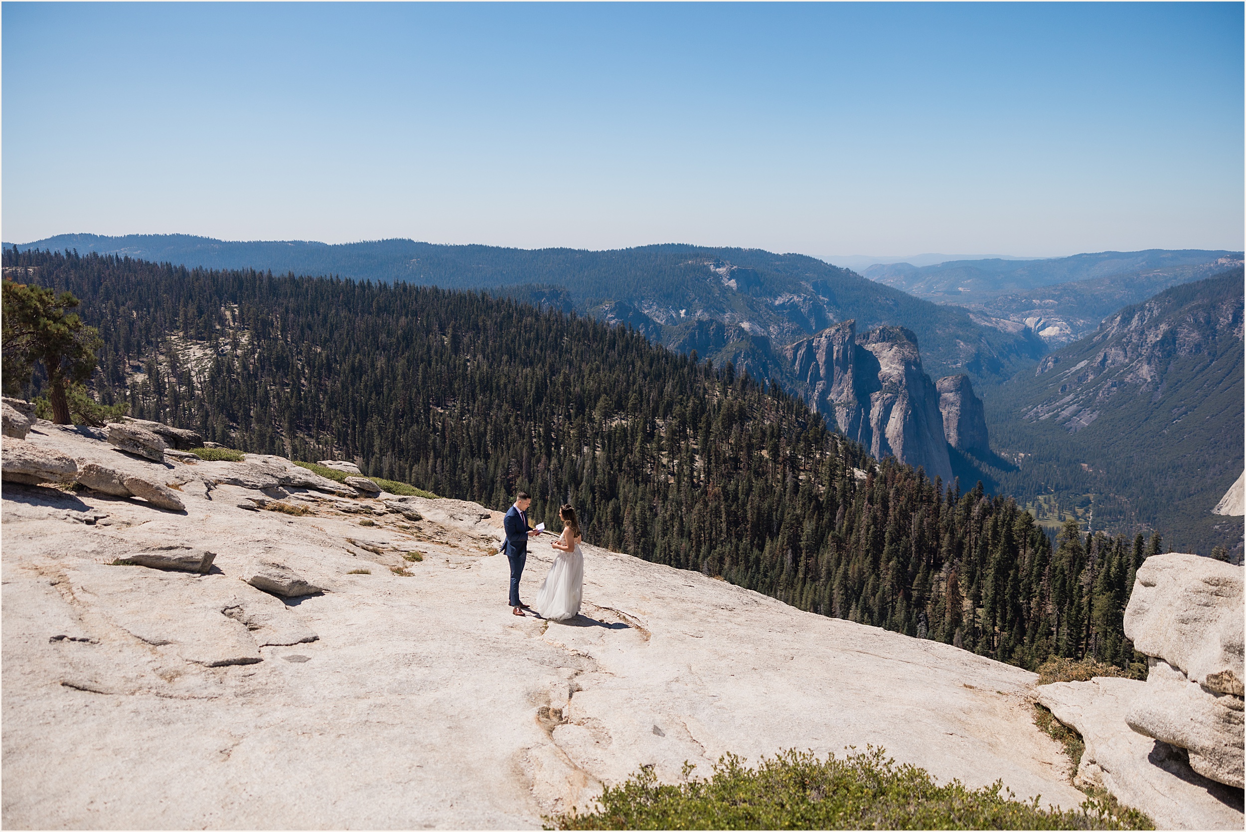 Val-and-Jose_Yosemite-Elopement-Photographer_0001 Yosemite Hiking Elopement // Val & José