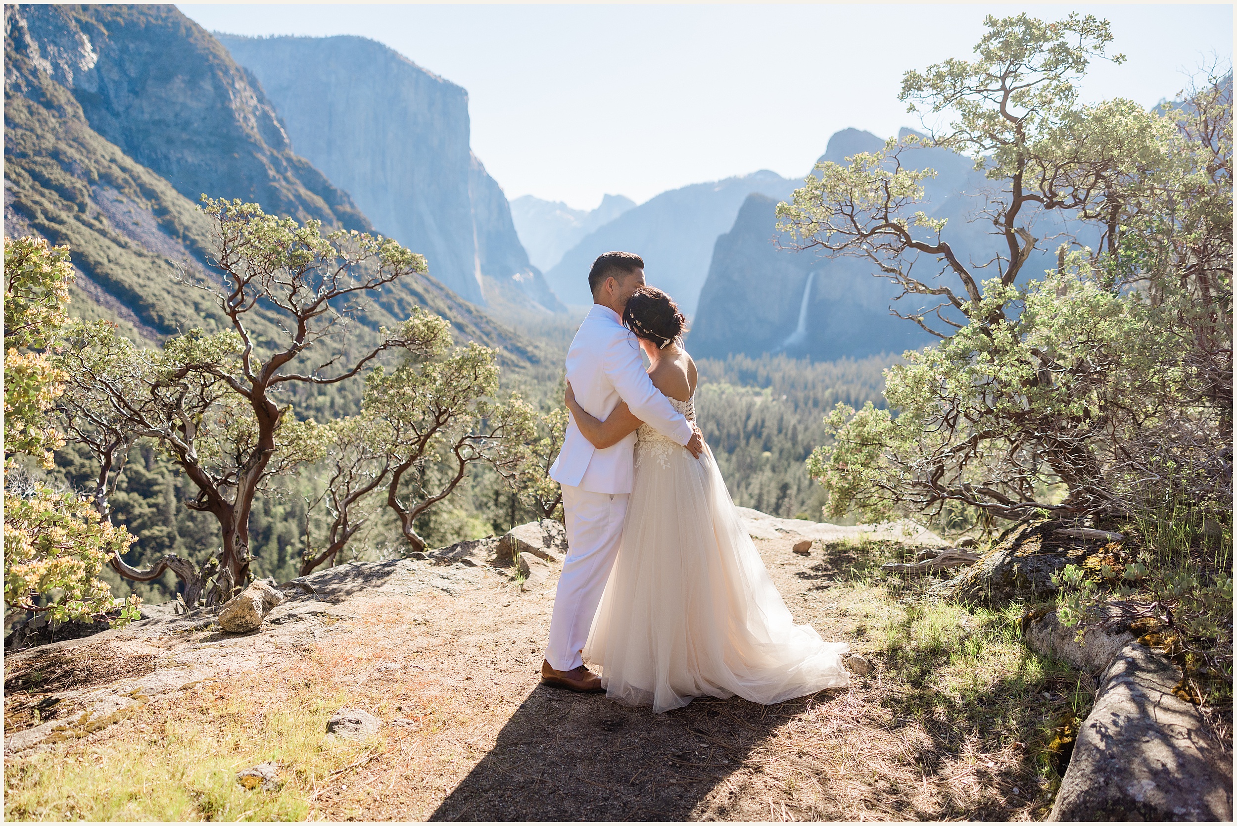 Spring-Yosemite-Elopement_Jinhee-and-Jason_0017-1024x684 Jinhee & Jason Get Married In Yosemite