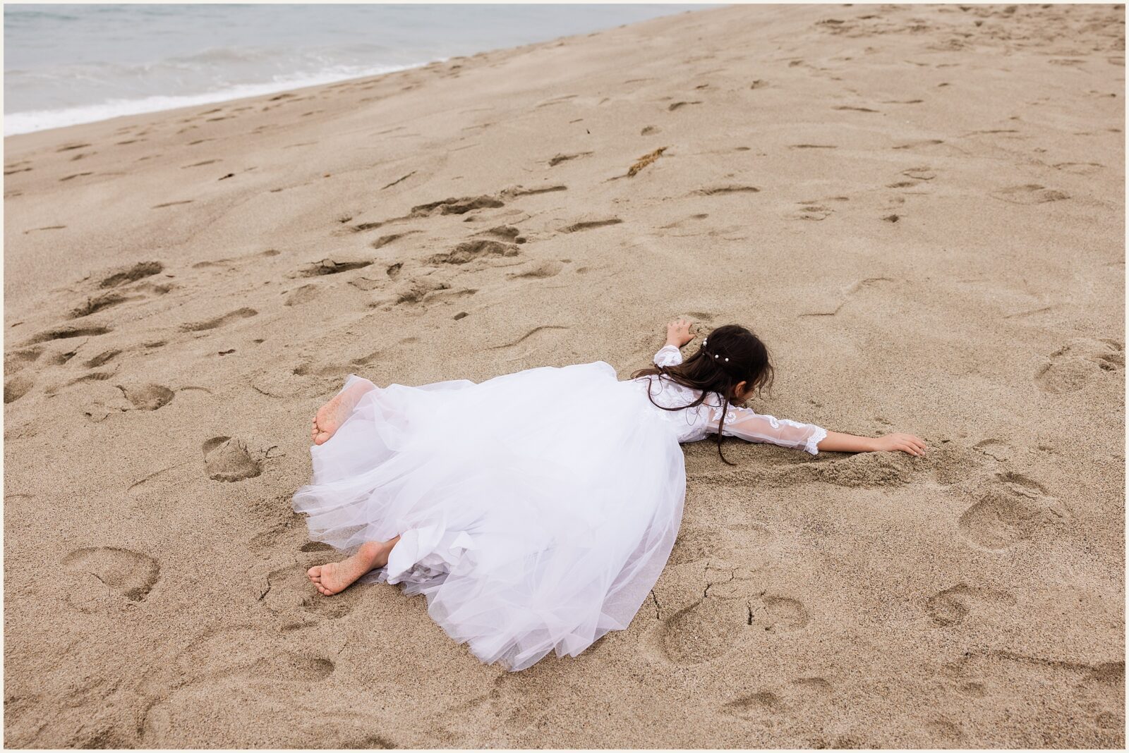 Malibu-Elopement_Abigail-and-Andy_0030 Intimate California Beach Wedding // Abigail & Andy