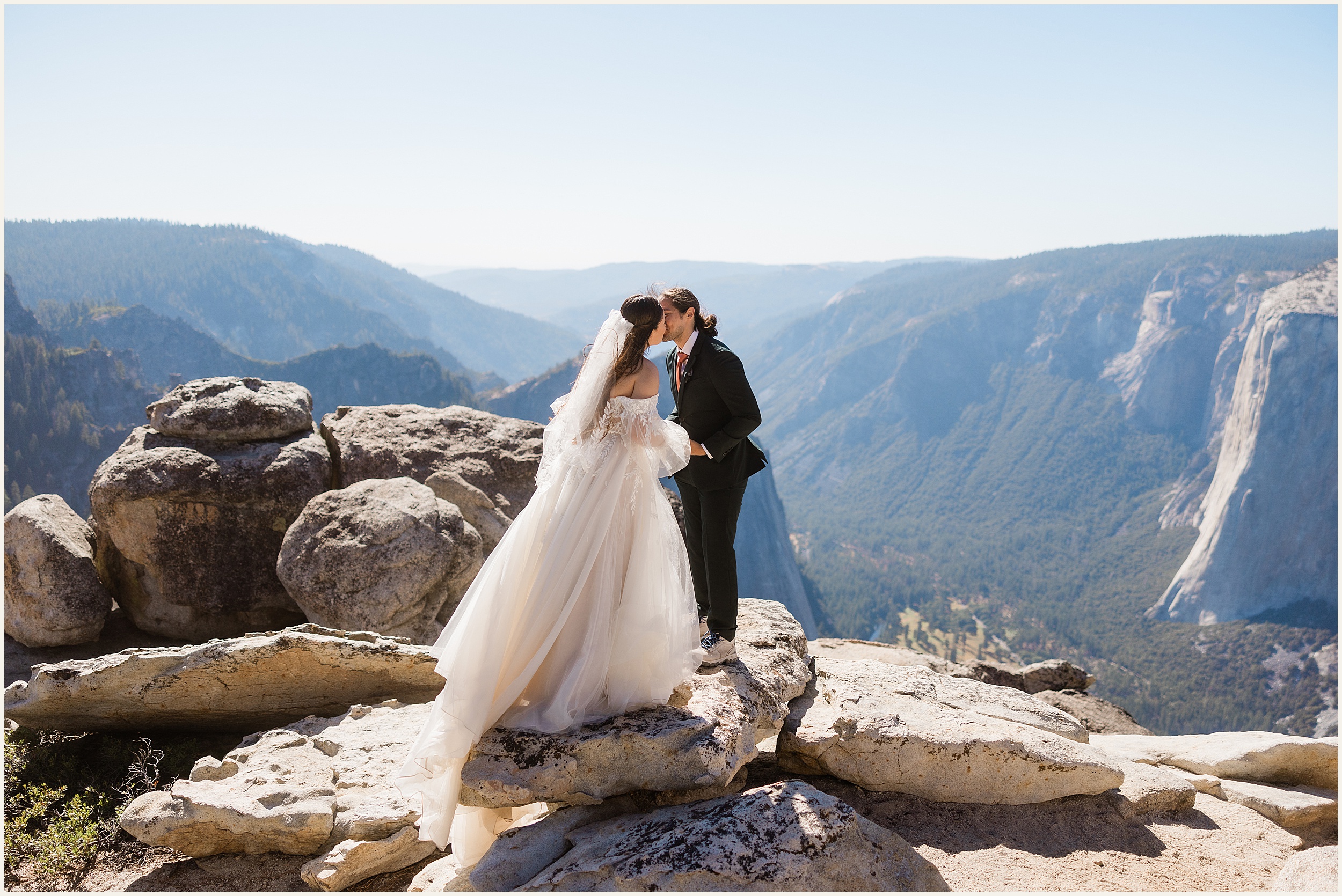 Yosemite-Elopement-Photographer_Makayla-and-Sam_0094 Dreamy Mountain Elopement in Yosemite National Park // Julissa + Silverio