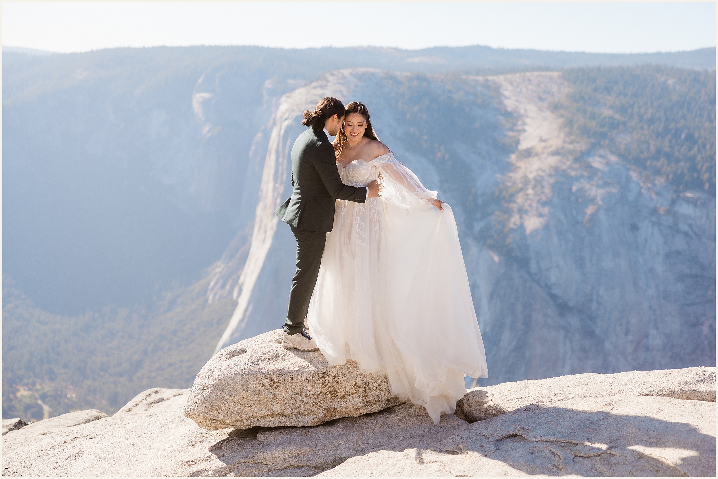 Yosemite-Elopement-Photographer_Makayla-and-Sam_0094 Dreamy Mountain Elopement in Yosemite National Park // Julissa + Silverio