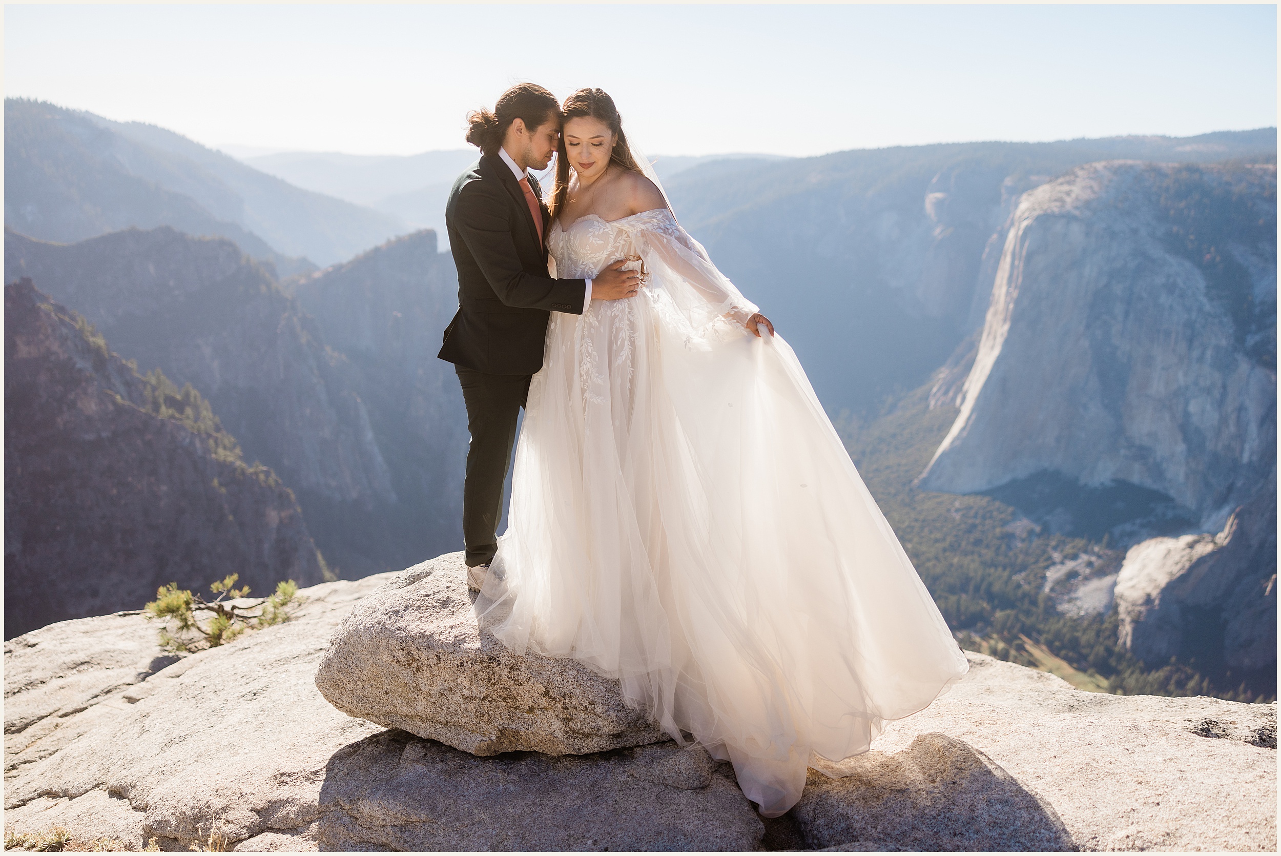 Yosemite-Elopement-Photographer_Makayla-and-Sam_0094 Dreamy Mountain Elopement in Yosemite National Park // Julissa + Silverio