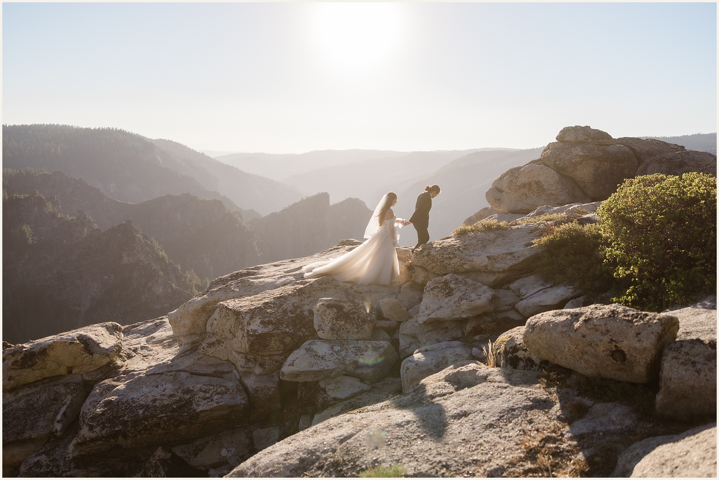 Yosemite-Elopement-Photographer_Makayla-and-Sam_0094 Dreamy Mountain Elopement in Yosemite National Park // Julissa + Silverio