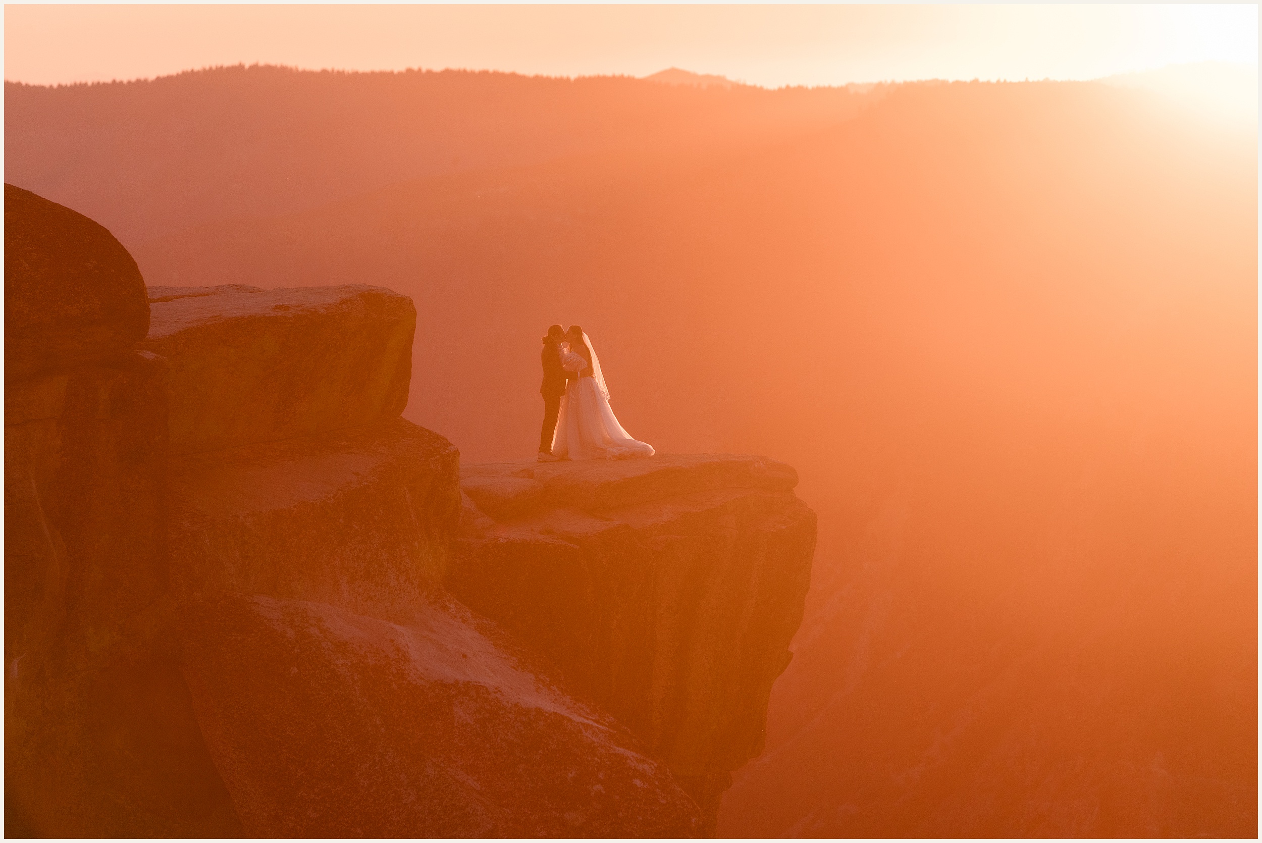 Yosemite-Elopement-Photographer_Makayla-and-Sam_0094 Dreamy Mountain Elopement in Yosemite National Park // Julissa + Silverio