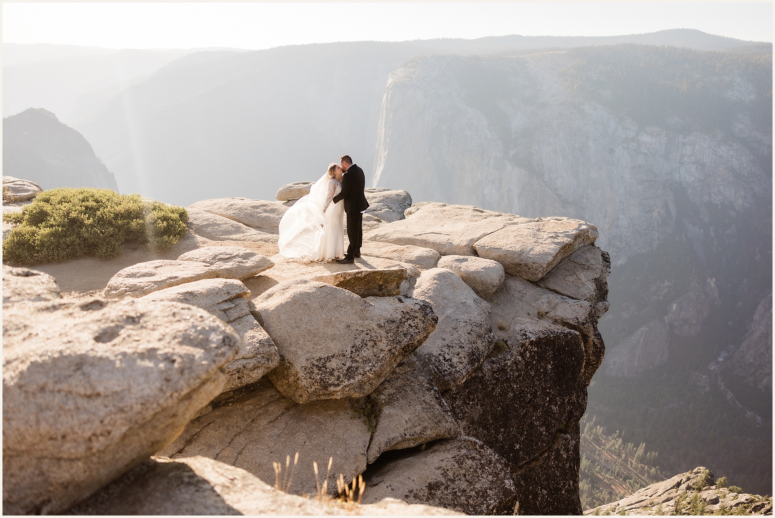 Yosemite-Elopement-Photographer_Mel-and-Jordan_0078-1 Sunrise + Sunset Yosemite National Park Elopement with Star Photos // Mel & Jordan