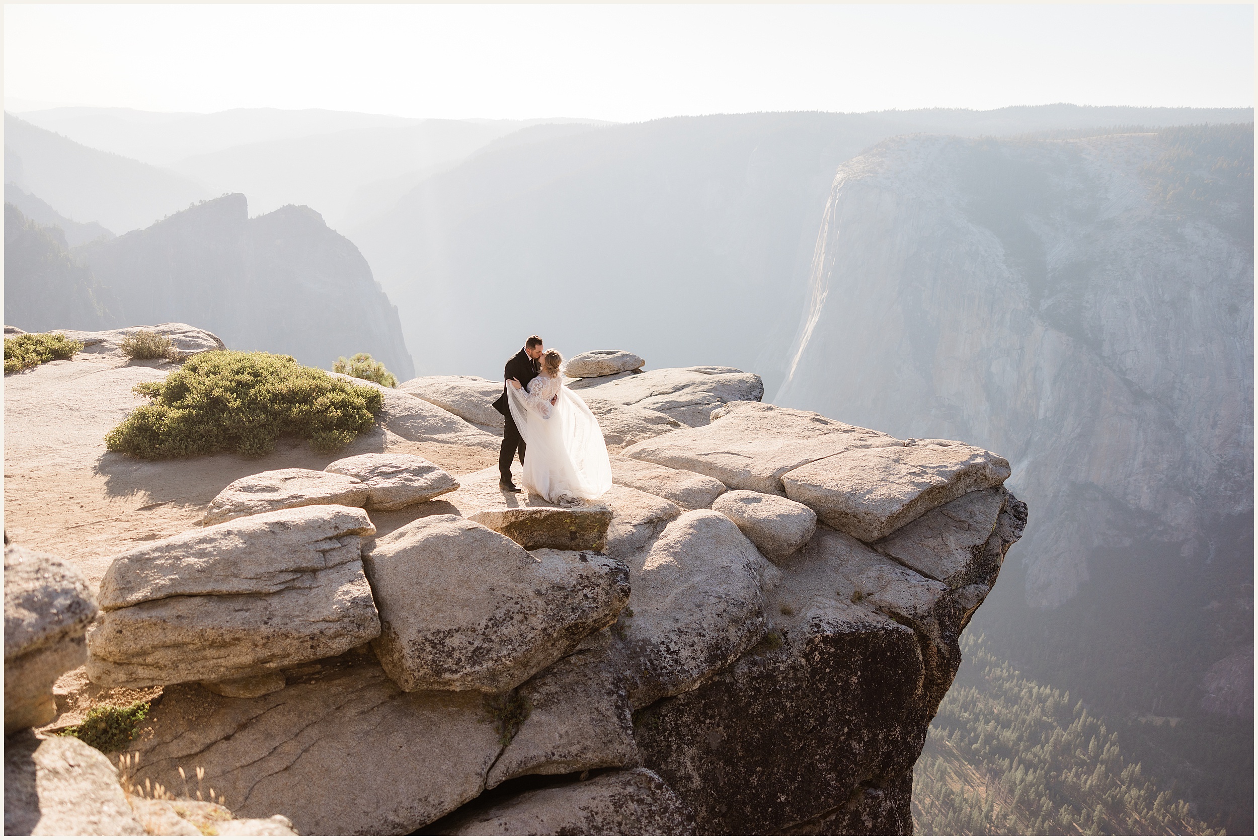 Yosemite-Elopement-Photographer_Mel-and-Jordan_0078-1 Sunrise + Sunset Yosemite National Park Elopement with Star Photos // Mel & Jordan