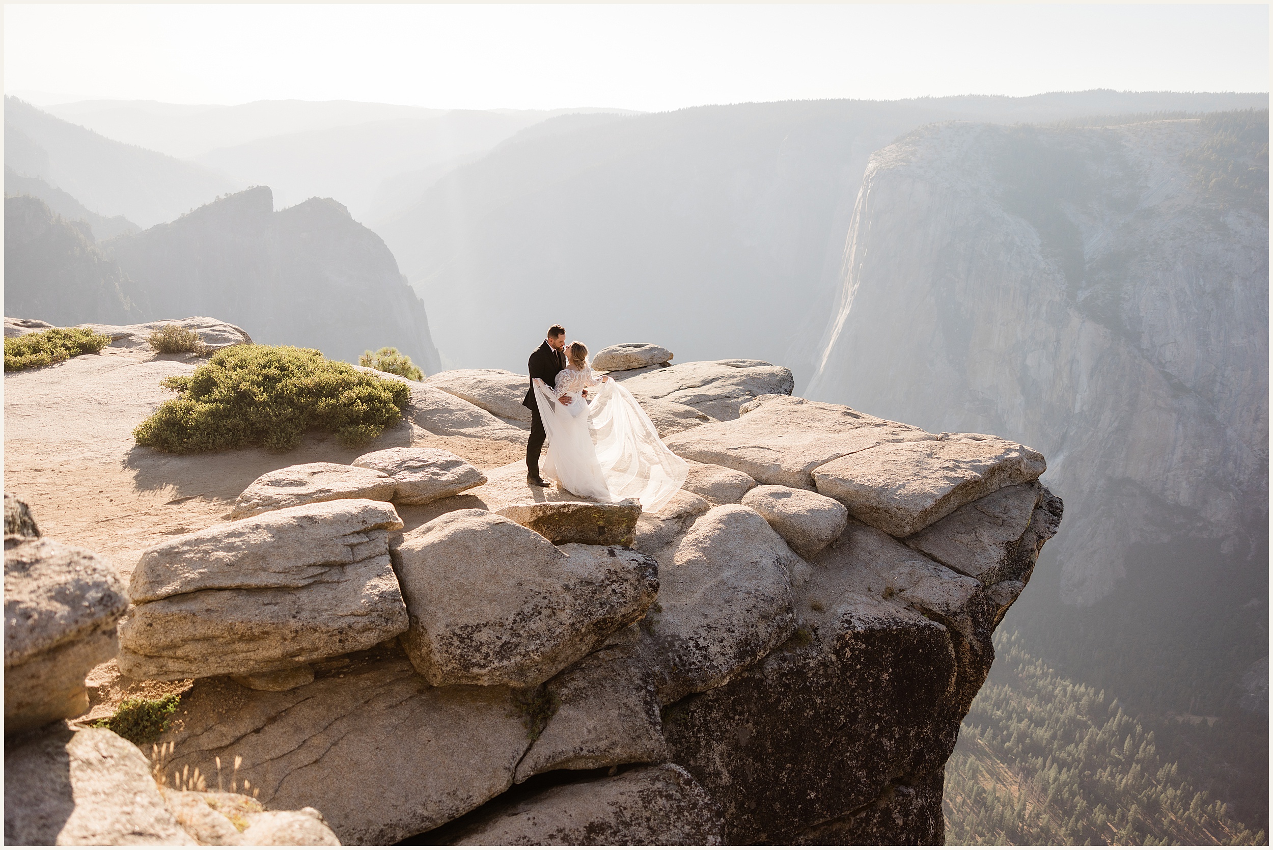 Yosemite-Elopement-Photographer_Mel-and-Jordan_0078-1 Sunrise + Sunset Yosemite National Park Elopement with Star Photos // Mel & Jordan