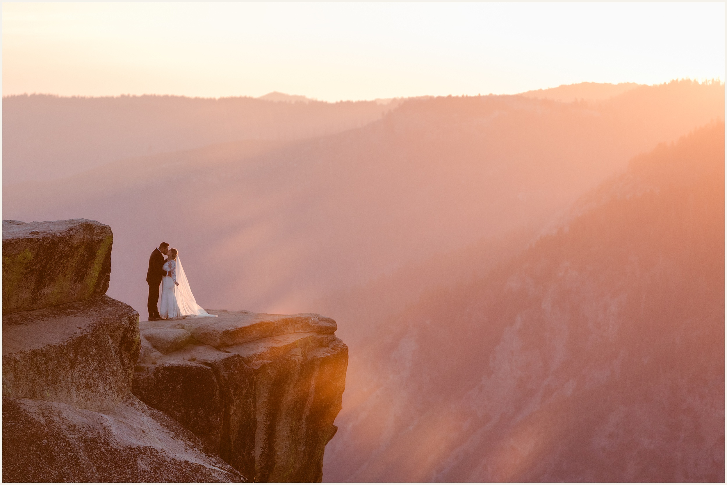 Yosemite-Elopement-Photographer_Mel-and-Jordan_0078-1 Sunrise + Sunset Yosemite National Park Elopement with Star Photos // Mel & Jordan