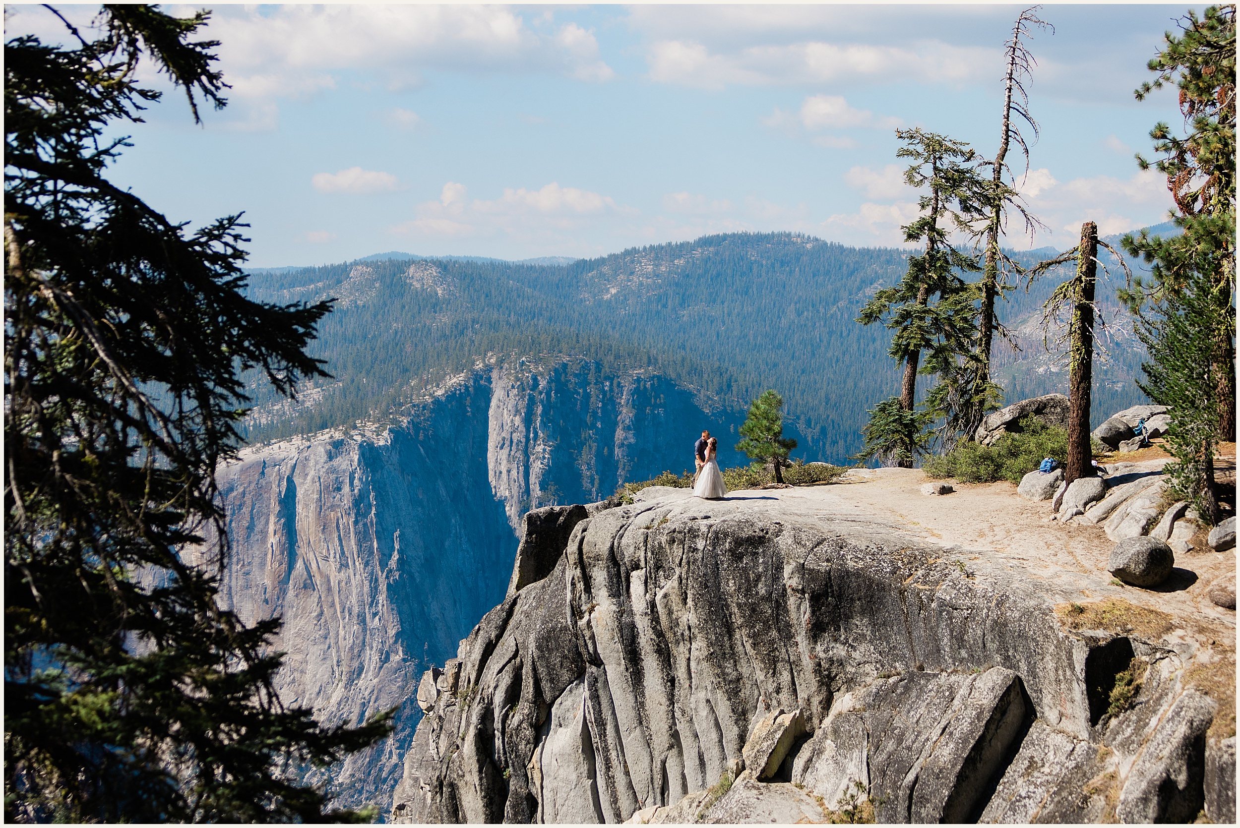 Yosemite-Elopement_Megan-and-Curtis_0043 Yosemite Mountain Hiking Elopement // Megan & Curtis