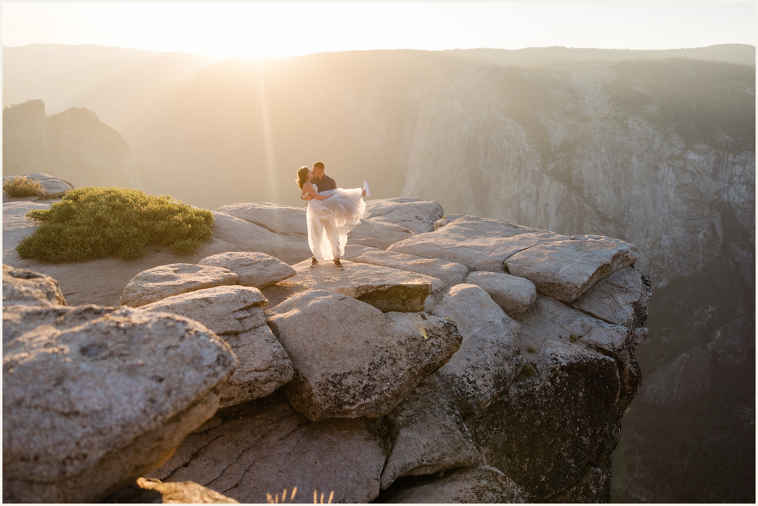 Yosemite-Elopement_Megan-and-Curtis_0071 Yosemite Mountain Hiking Elopement // Megan & Curtis