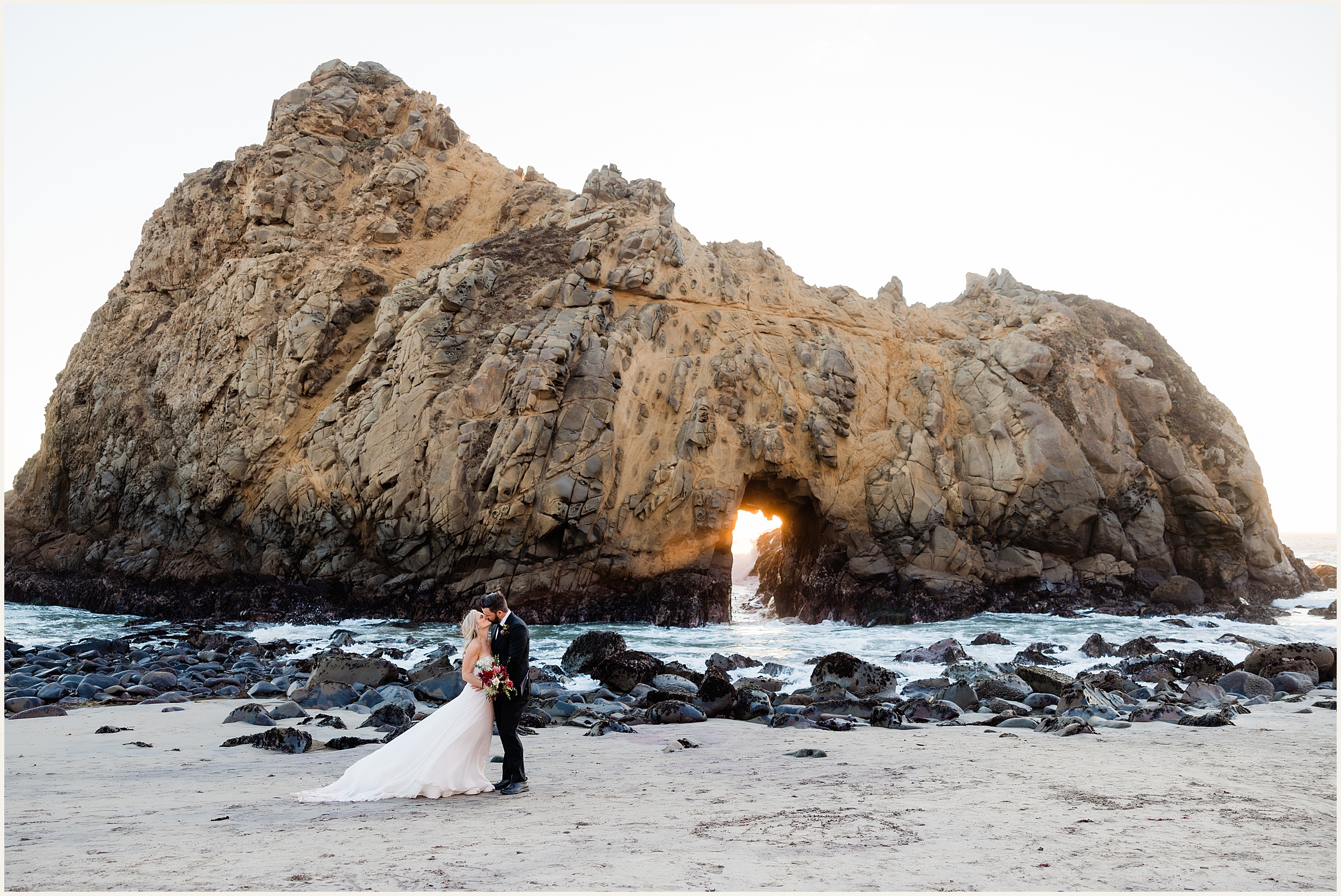 Big-Sur-Small-Elopement_Melissa-and-Thomas_0035 Cliffside View Ceremony Elopement in Big Sur // Melissa and Thomas