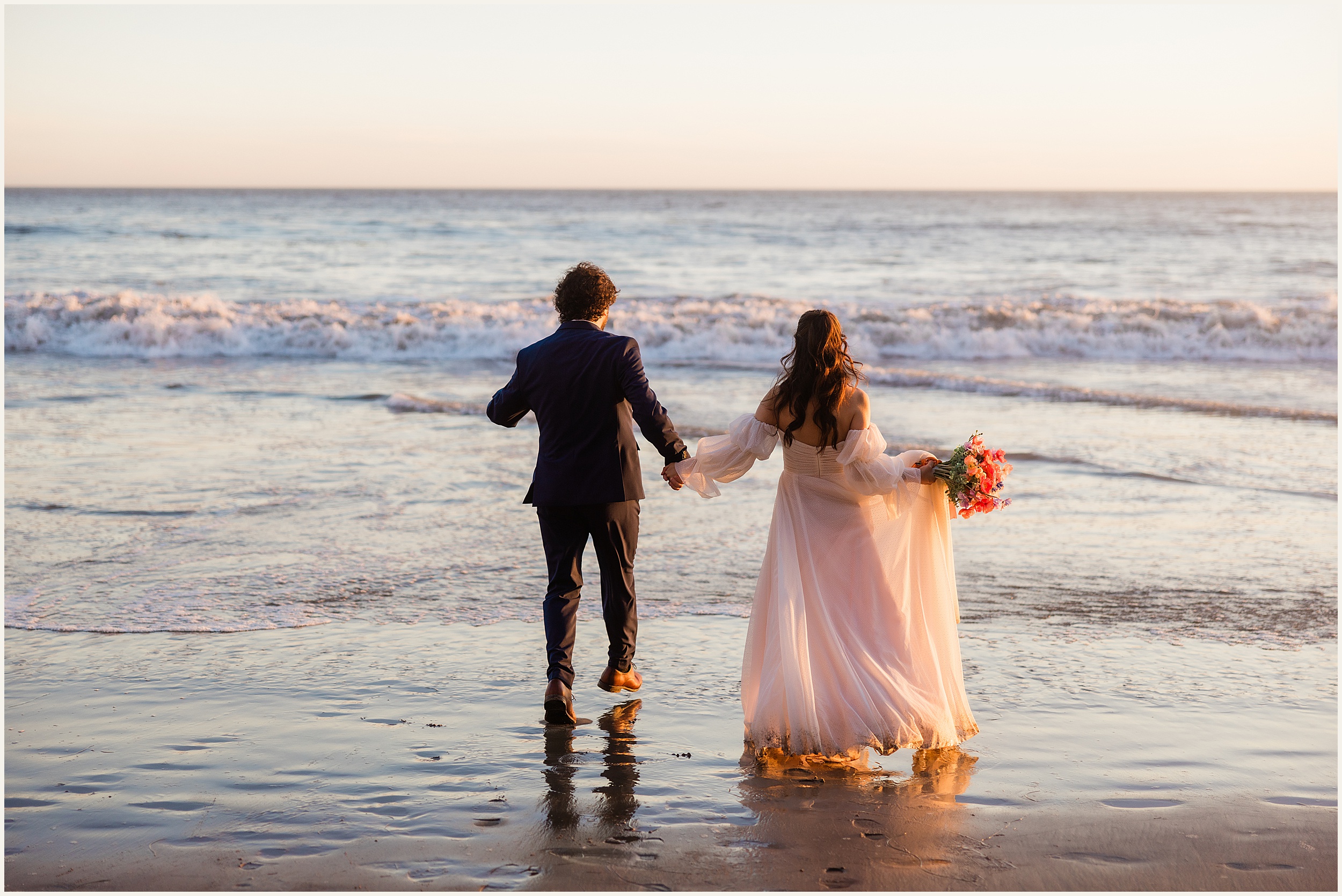 El-Matador-Beach-Wedding-Photos_Reera-and-Dan_0003 El Matador Beach Elopement with Sea Caves // ReeRa and Dan