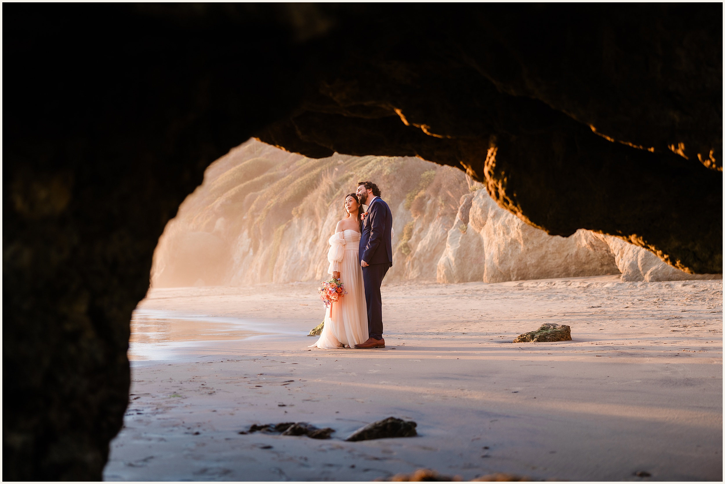 El-Matador-Beach-Wedding-Photos_Reera-and-Dan_0003 El Matador Beach Elopement with Sea Caves // ReeRa and Dan