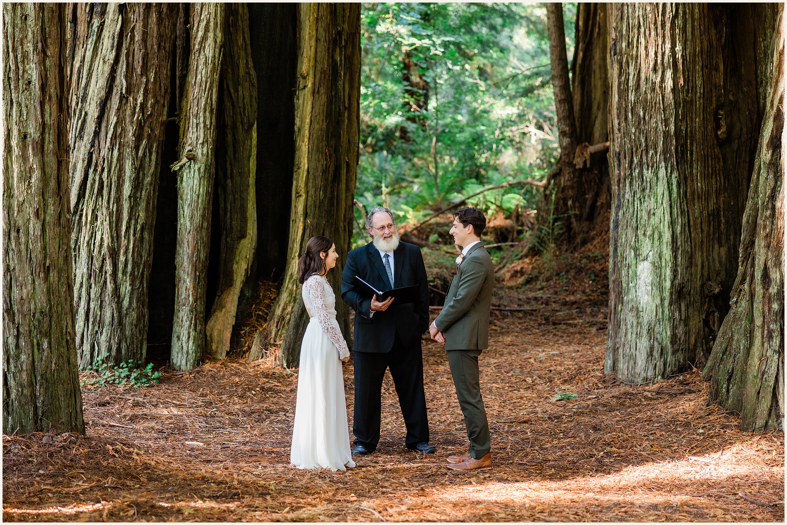 Redwood-National-Park-Elopement_Fracesca-and-Elijah_0023 Small California Redwood Elopement Wedding With Family // Francesca & Elijah