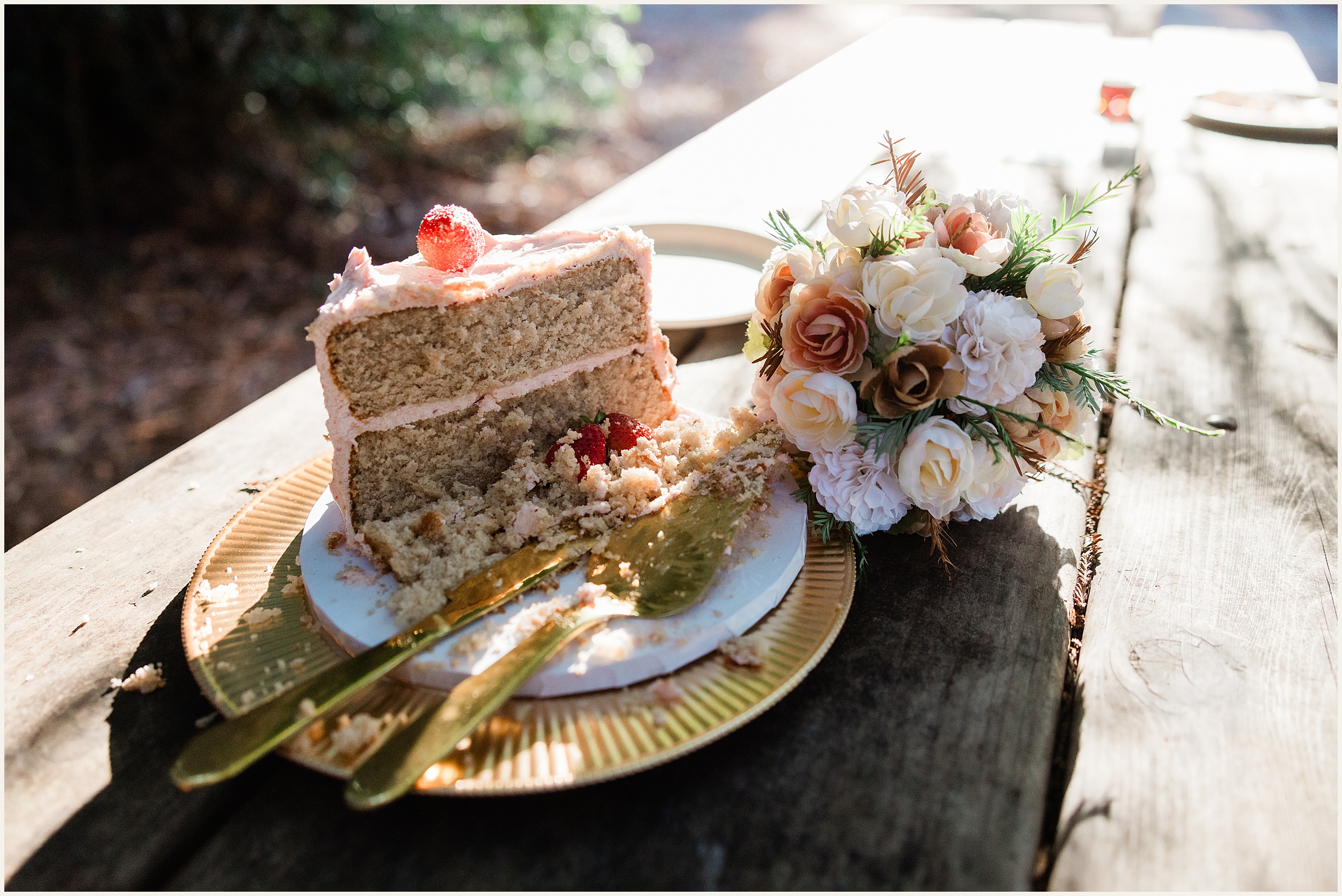 Redwood-National-Park-Elopement_Fracesca-and-Elijah_0023 Small California Redwood Elopement Wedding With Family // Francesca & Elijah