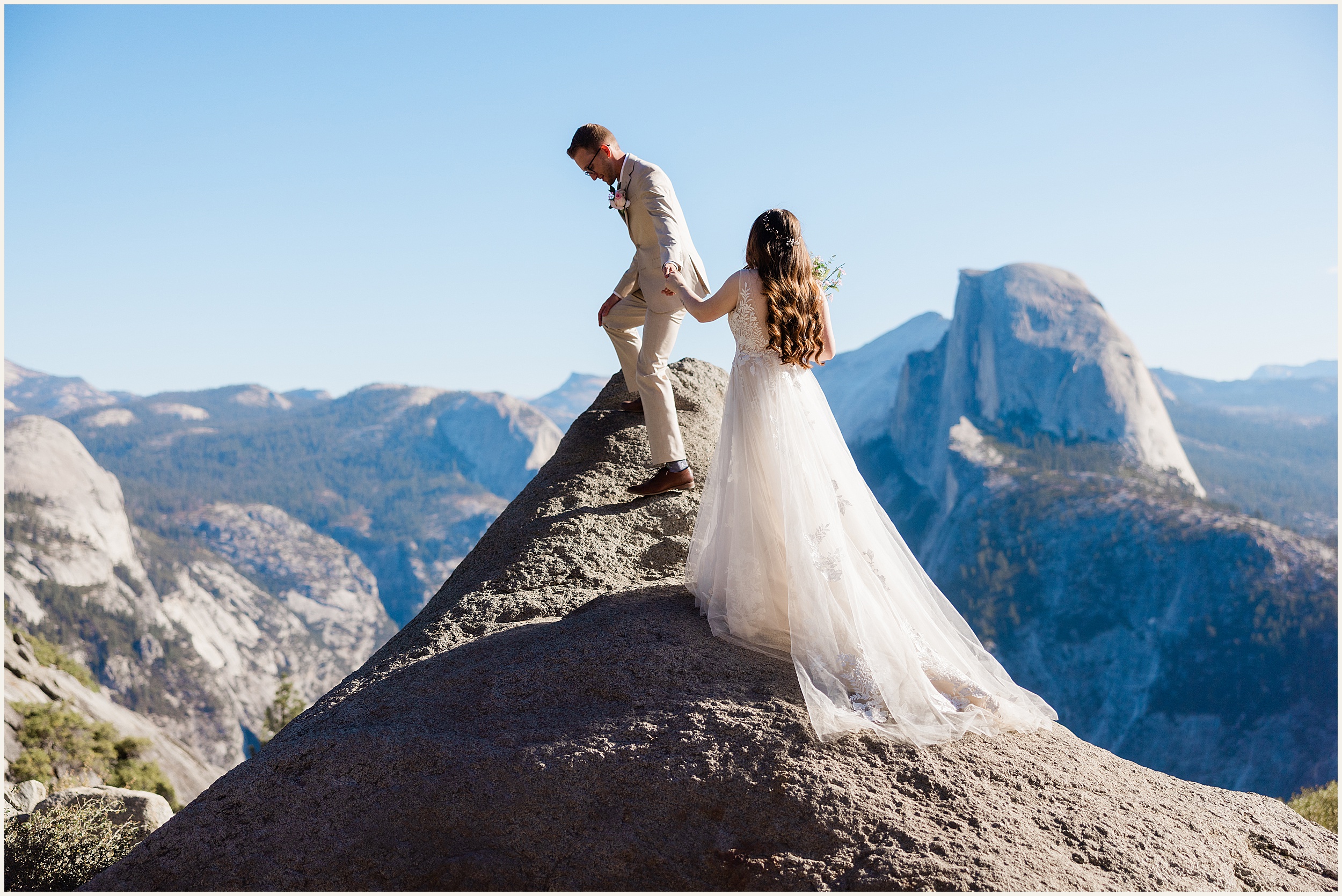 Sunrise-Glacier-Point-Yosemite-Elopement_Marriah-and-Kaden_0055 Sunrise Glacier Point Yosemite Elopement // Marriah and Kaden