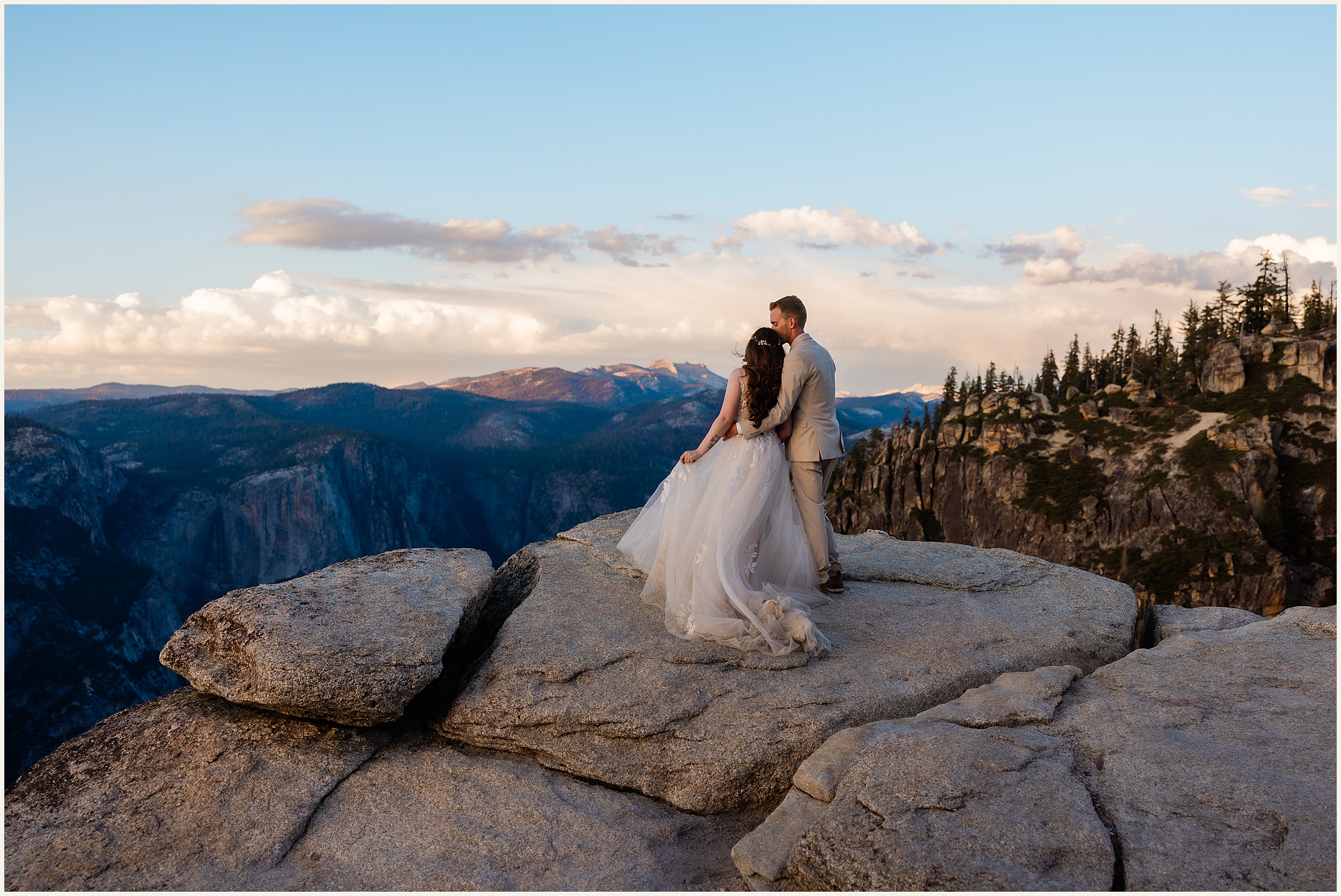 Sunrise-Glacier-Point-Yosemite-Elopement_Marriah-and-Kaden_0055 Sunrise Glacier Point Yosemite Elopement // Marriah and Kaden