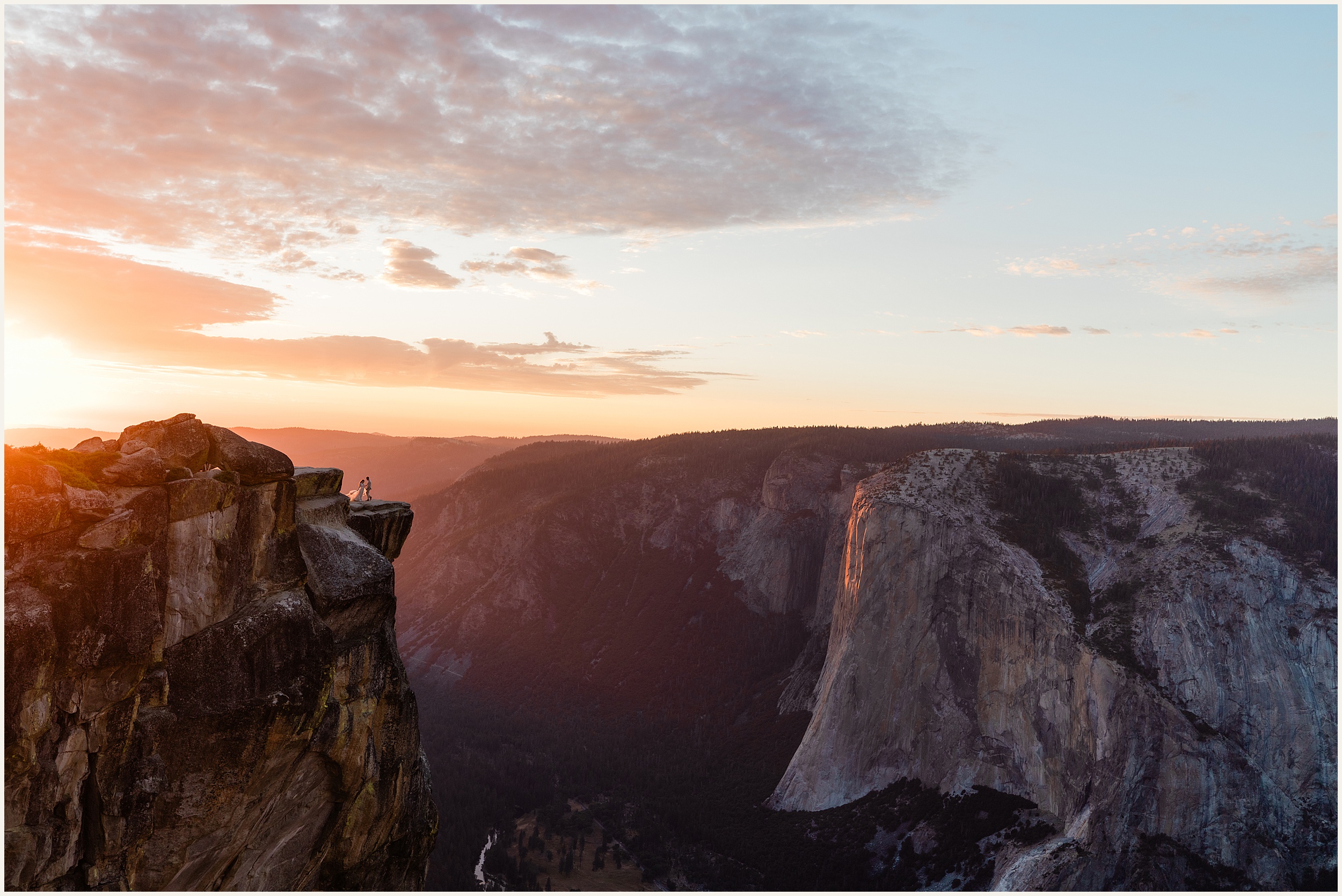 Sunrise-Glacier-Point-Yosemite-Elopement_Marriah-and-Kaden_0055 Sunrise Glacier Point Yosemite Elopement // Marriah and Kaden