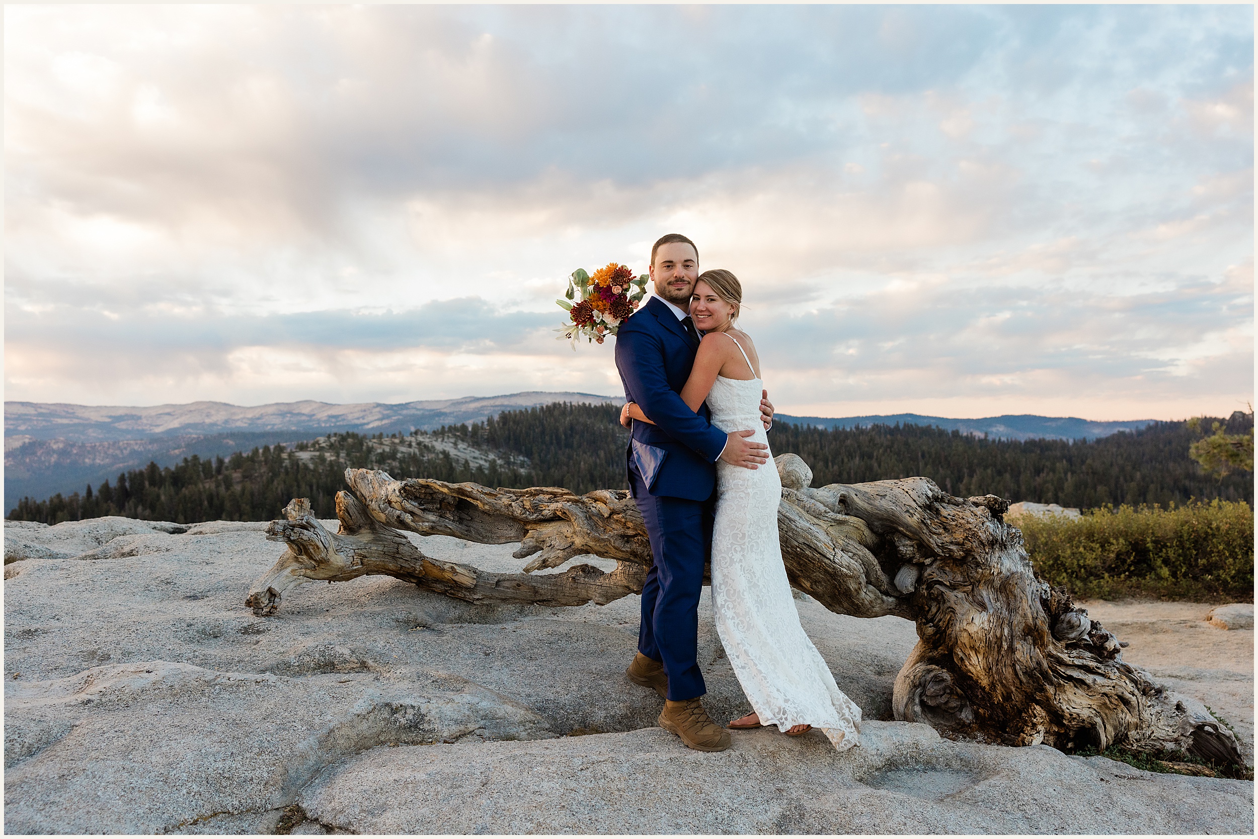 Sunrise-Yosemite-Hiking-Elopement_Caroline-and-Ian_0005 Sunrise Yosemite Hiking Elopement // Caroline and Ian