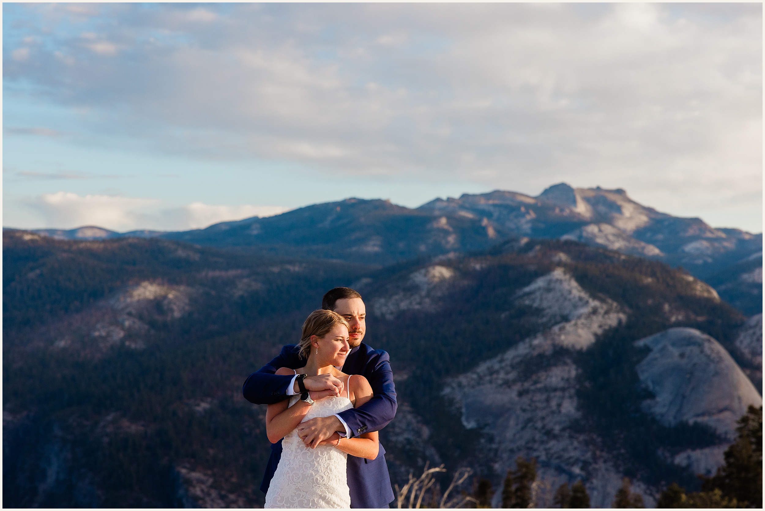 Sunrise-Yosemite-Hiking-Elopement_Caroline-and-Ian_0005 Sunrise Yosemite Hiking Elopement // Caroline and Ian