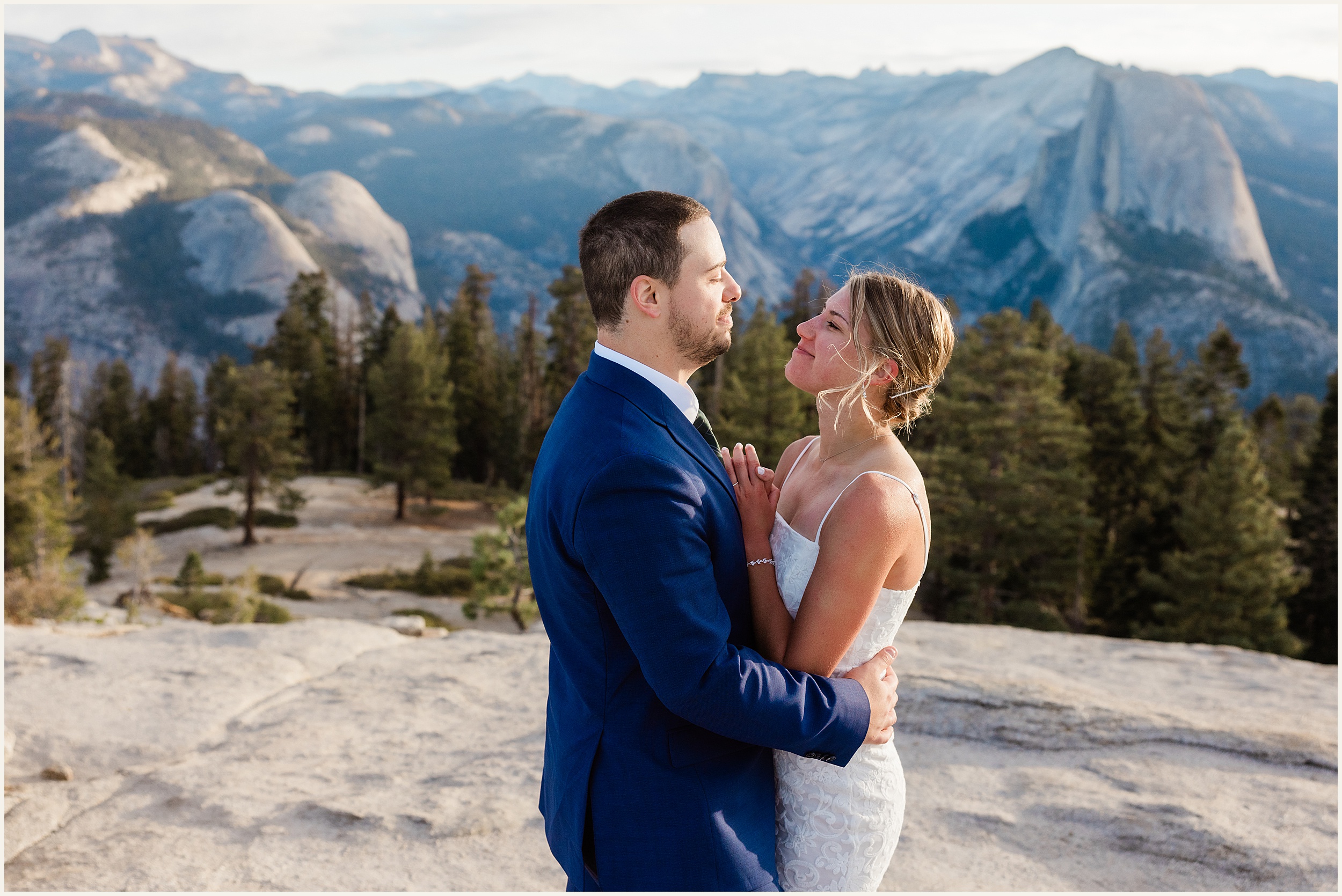 Sunrise-Yosemite-Hiking-Elopement_Caroline-and-Ian_0005 Sunrise Yosemite Hiking Elopement // Caroline and Ian