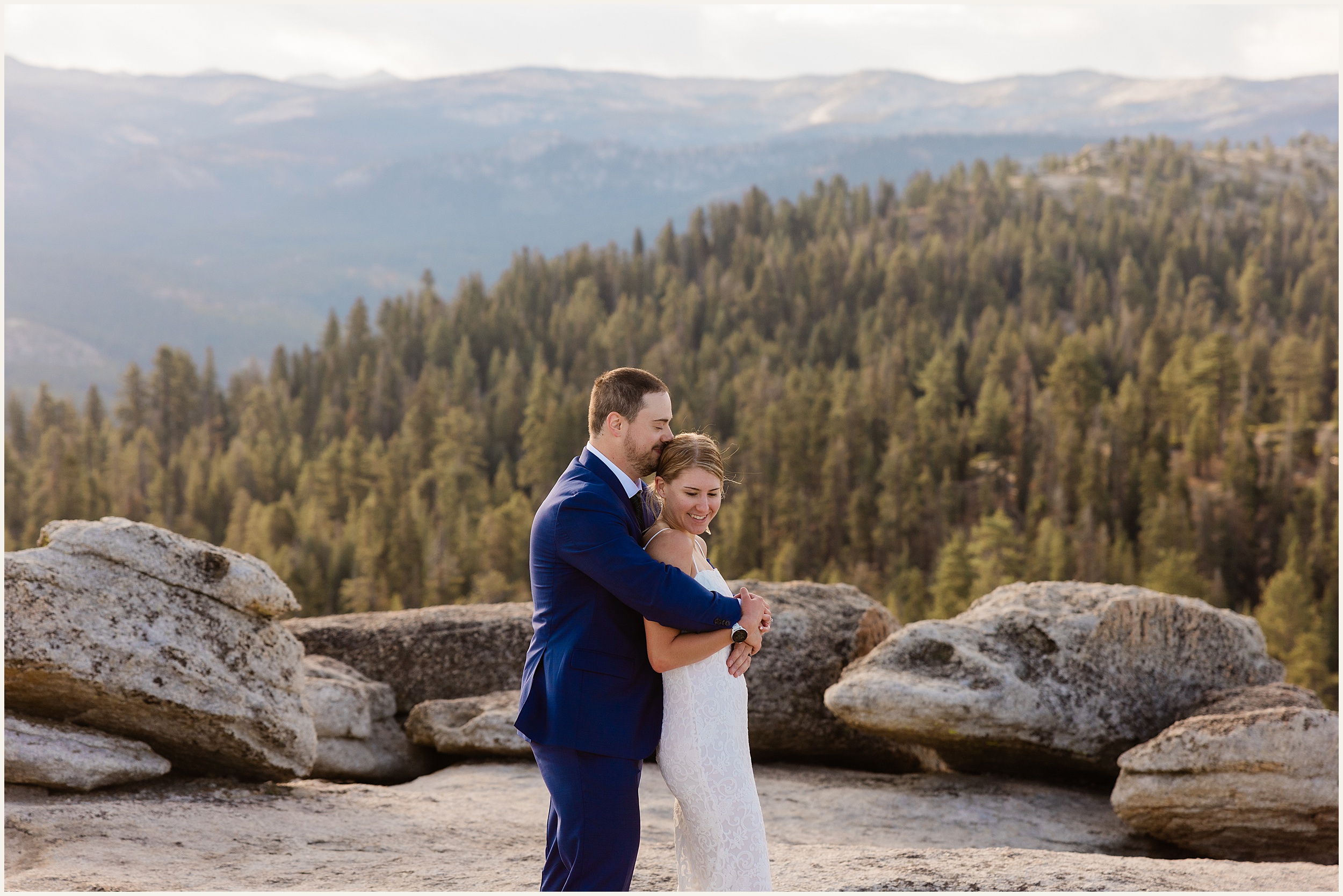 Sunrise-Yosemite-Hiking-Elopement_Caroline-and-Ian_0005 Sunrise Yosemite Hiking Elopement // Caroline and Ian