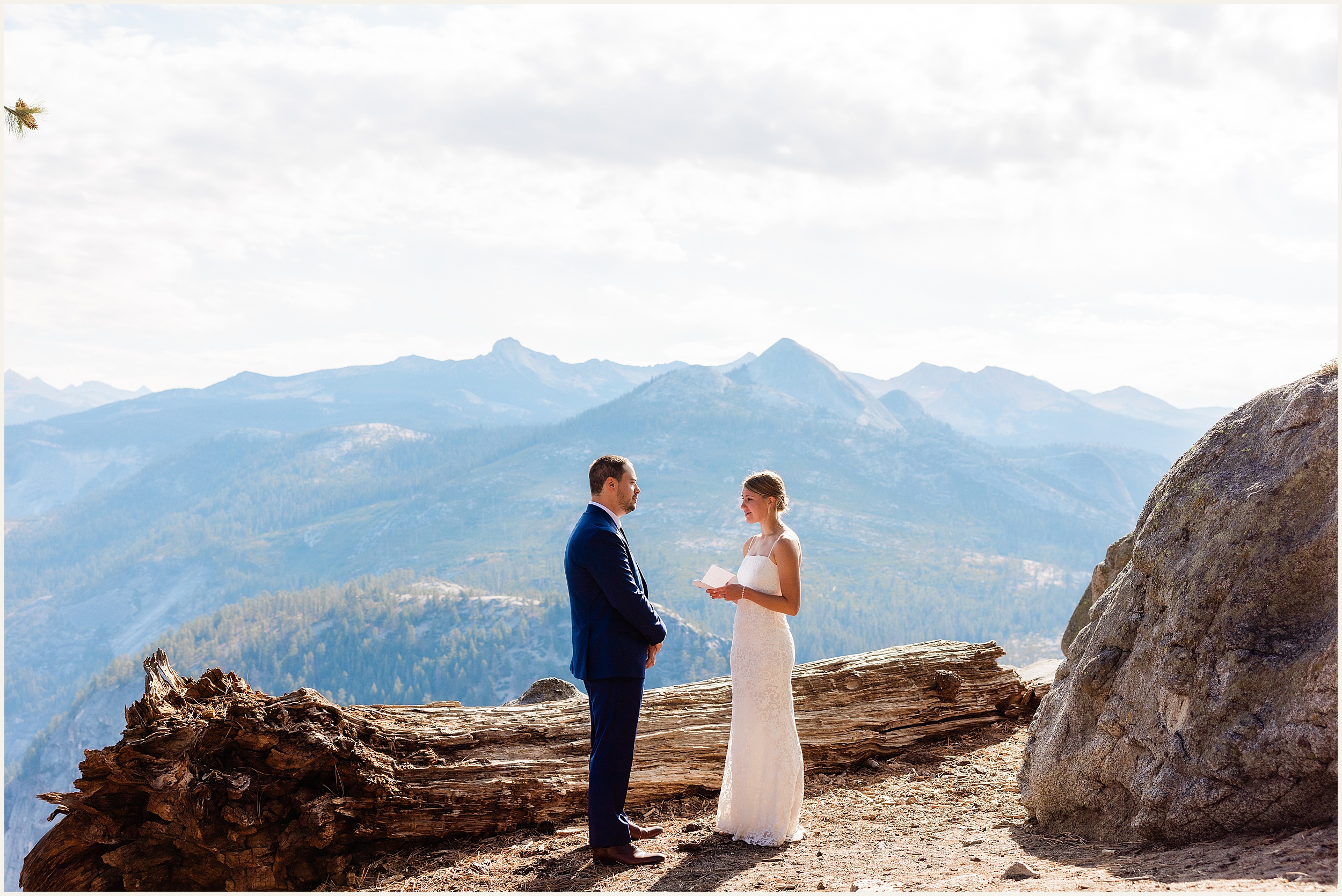 Sunrise-Yosemite-Hiking-Elopement_Caroline-and-Ian_0005 Sunrise Yosemite Hiking Elopement // Caroline and Ian