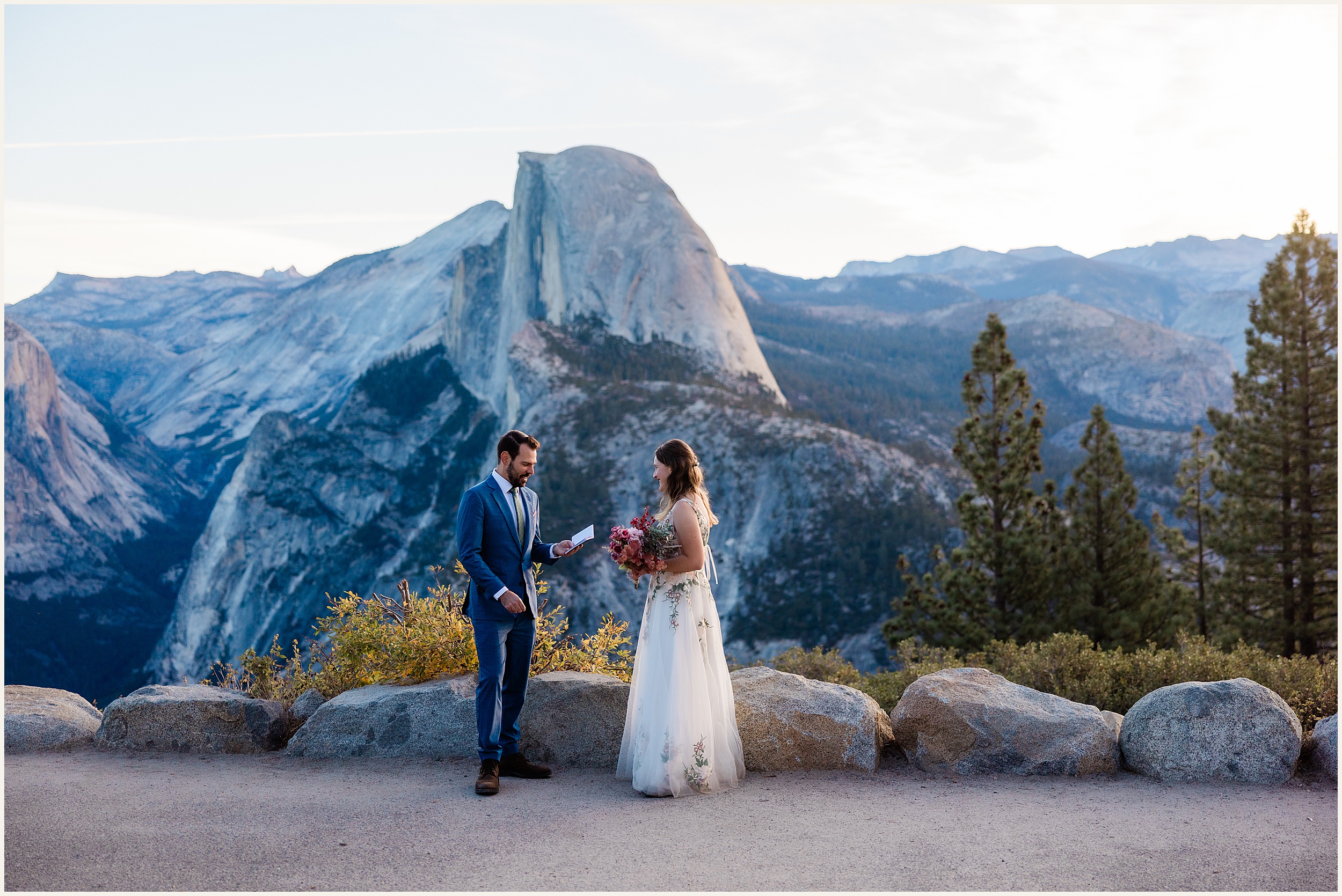 Yosemite-Glacier-Point-Sunrise-Elopement_Stephanie-and-Daniel_0006 Gorgeous Yosemite National Park Elopement // Stephanie and Daniel