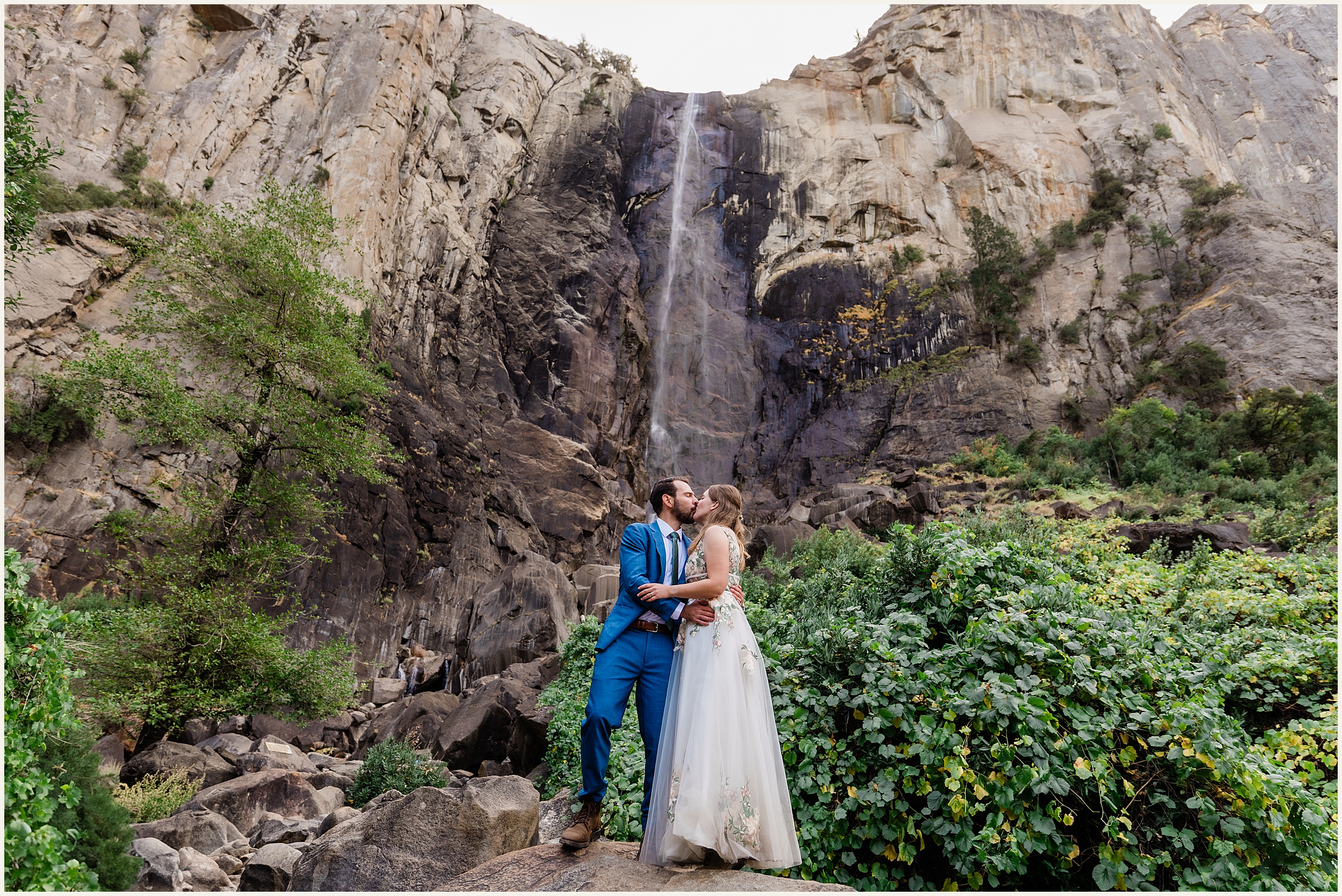 Yosemite-Glacier-Point-Sunrise-Elopement_Stephanie-and-Daniel_0006 Gorgeous Yosemite National Park Elopement // Stephanie and Daniel