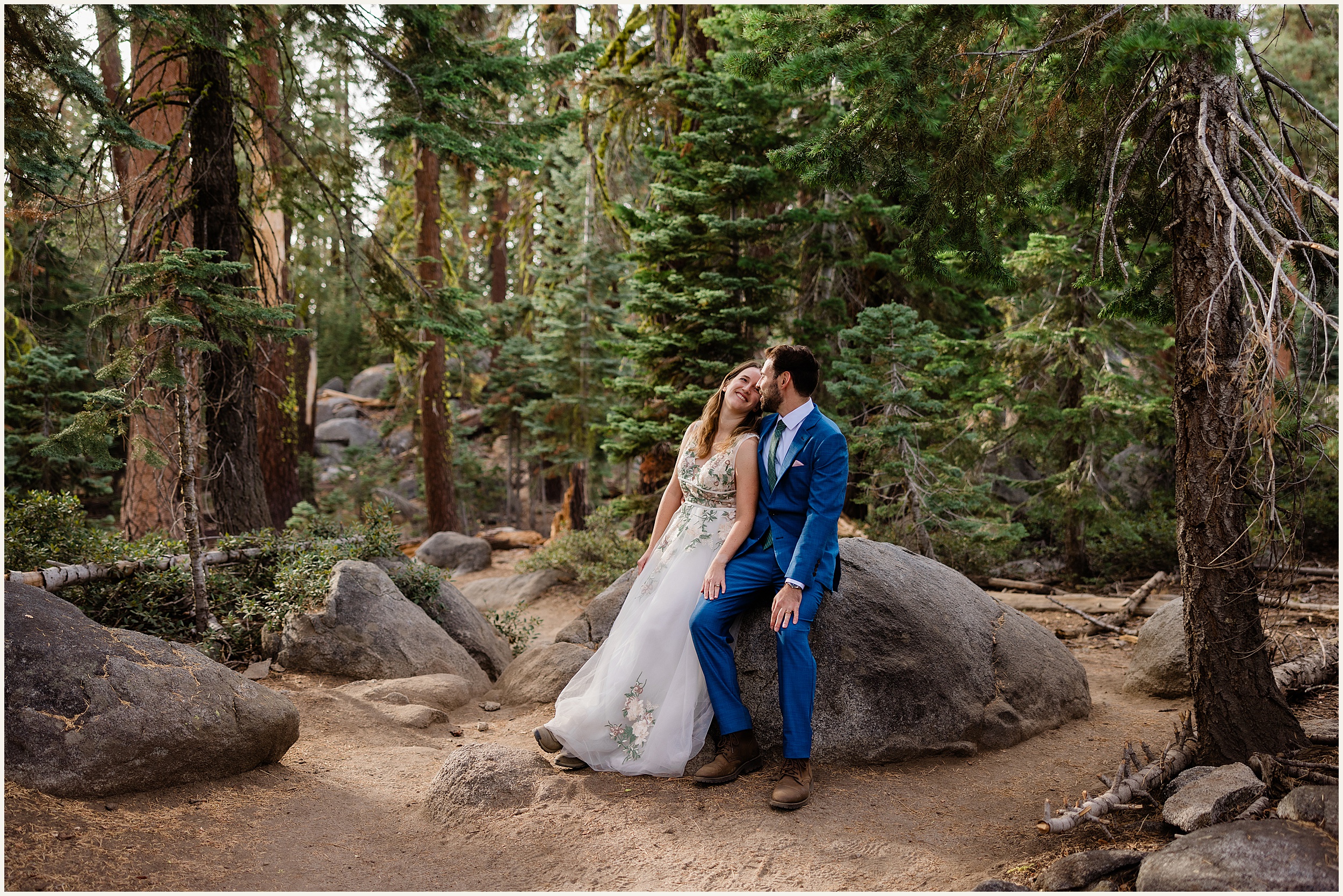 Yosemite-Glacier-Point-Sunrise-Elopement_Stephanie-and-Daniel_0006 Gorgeous Yosemite National Park Elopement // Stephanie and Daniel