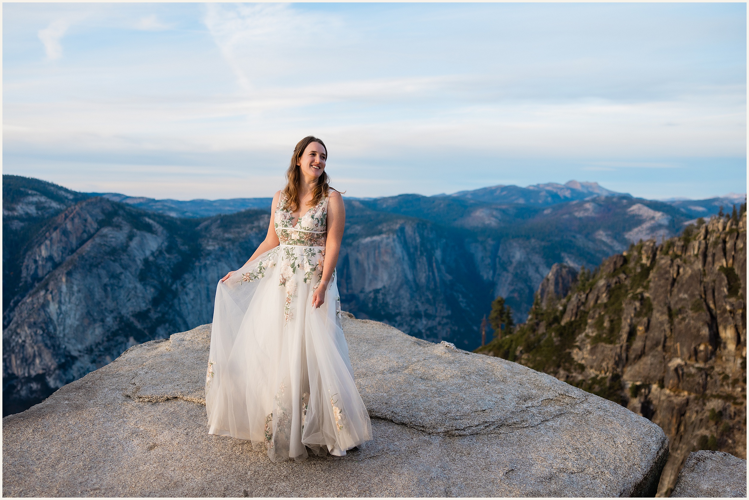 Yosemite-Glacier-Point-Sunrise-Elopement_Stephanie-and-Daniel_0006 Gorgeous Yosemite National Park Elopement // Stephanie and Daniel