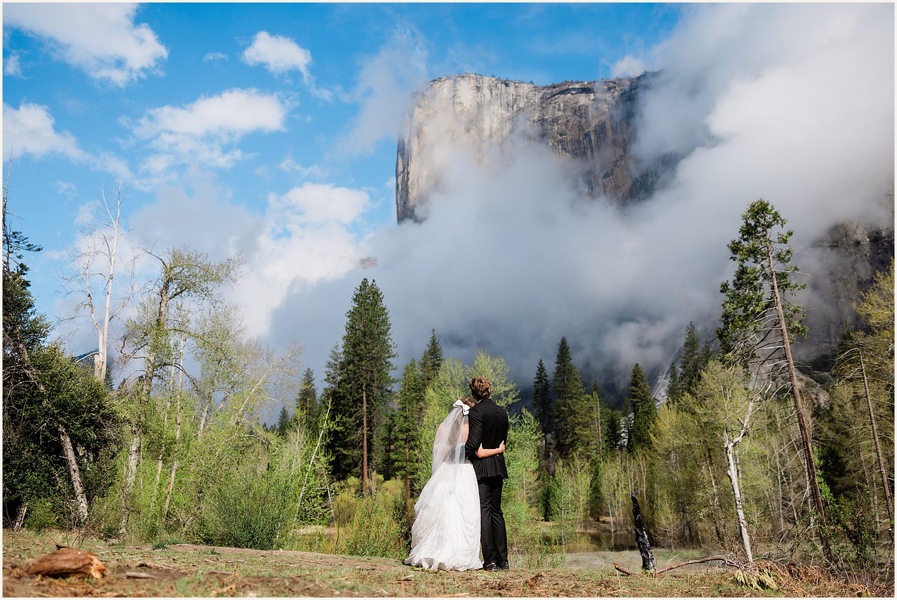 Sophy-and-Ashton_Bridal-Veil-Falls-Wedding_0001 Adventure Weddings + Elopements Sophy-and-Ashton_Bridal-Veil-Falls-Wedding_0001 Dreamy Bridal Veil Falls Wedding Ceremony In Yosemite