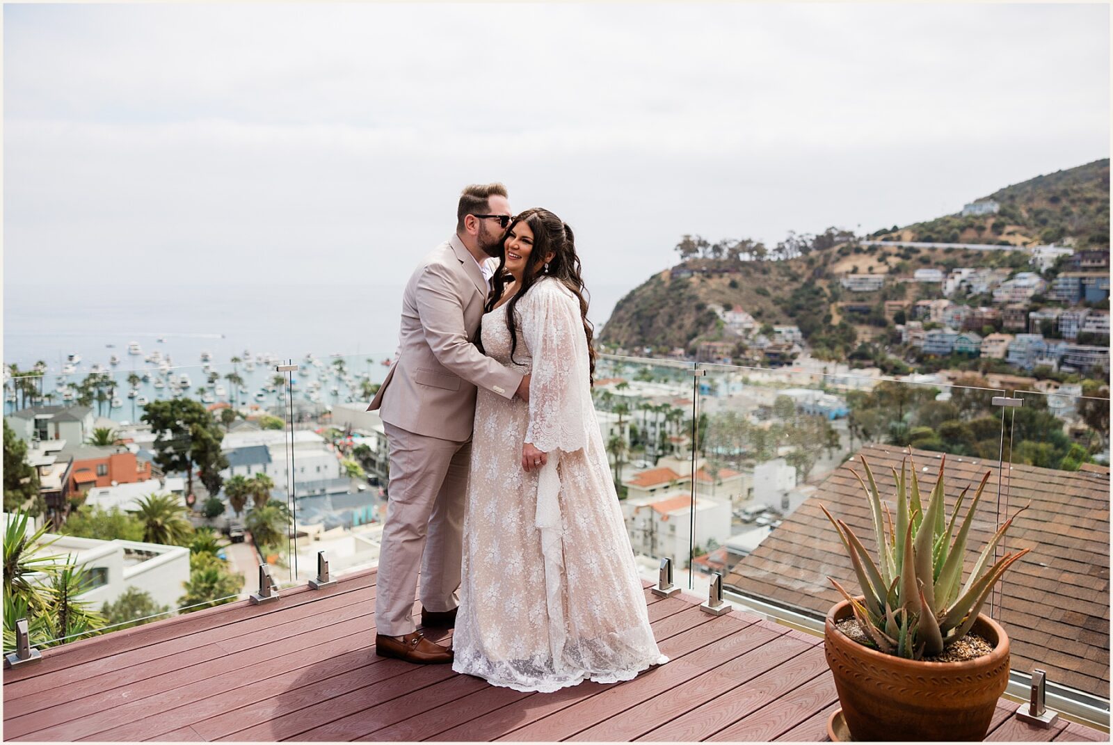 Ashley-and-Lucas_get-married-on-Catalina-Island_0049-1600x1070 Catalina Island Ashley-and-Lucas_get-married-on-Catalina-Island_0049-1600x1070 Ashley and Lucas Get Married On Catalina Island