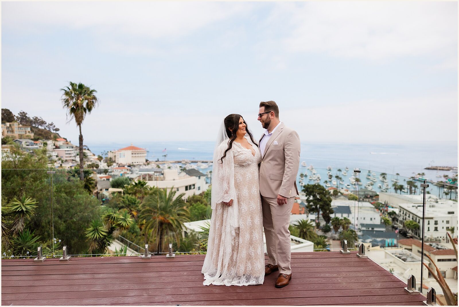 Ashley-and-Lucas_get-married-on-Catalina-Island_0049-1600x1070 Catalina Island Ashley-and-Lucas_get-married-on-Catalina-Island_0049-1600x1070 Ashley and Lucas Get Married On Catalina Island