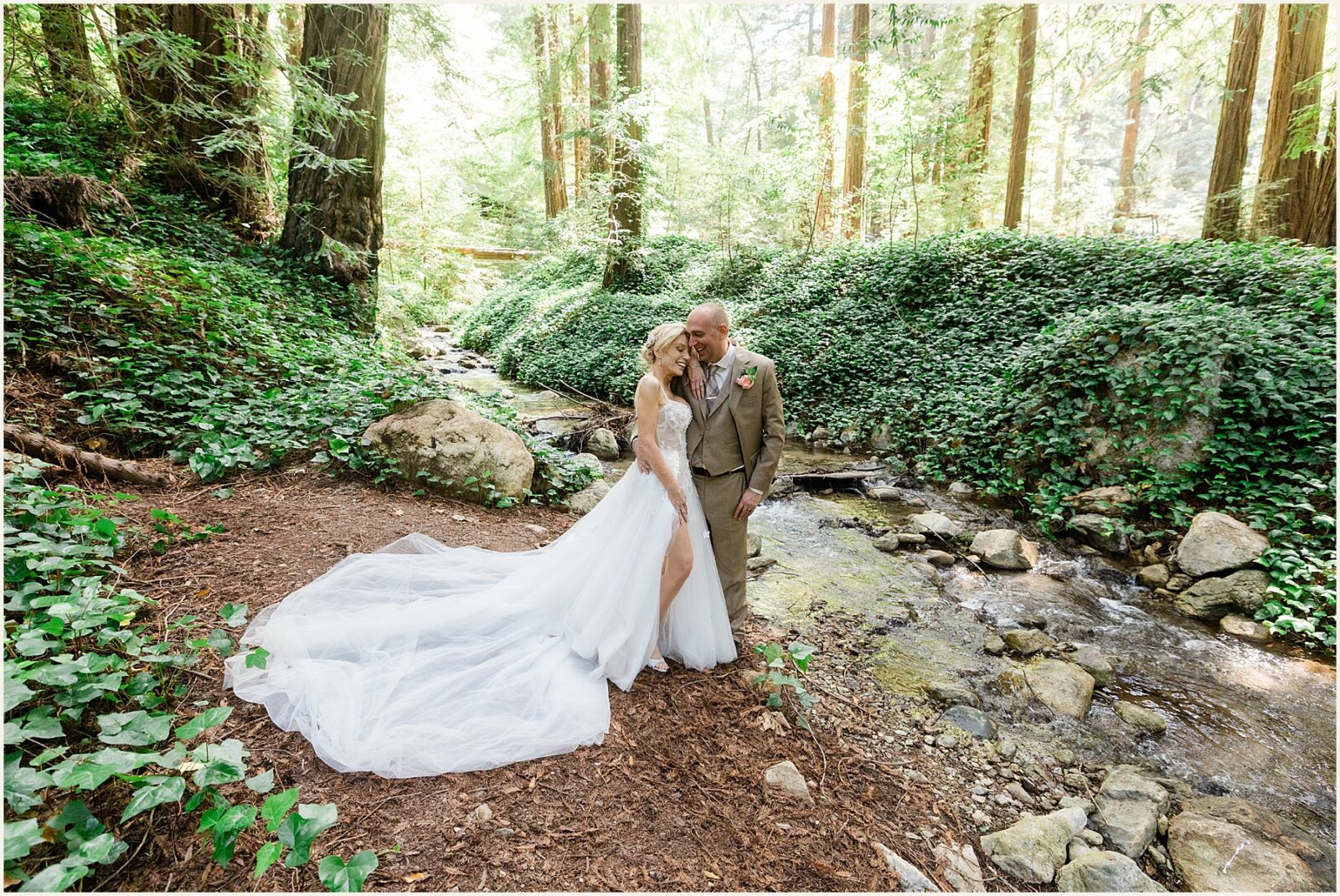 Mary-and-Bryan_Big-Sur-elopement-package_0055-1600x1070 Big Sur Mary-and-Bryan_Big-Sur-elopement-package_0055-1600x1070 Romantic Big Sur Elopement Package For 2