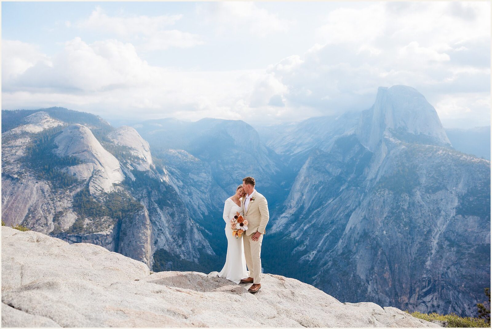 Sydney-and-William_Yosemite-wedding-photographer_0008-1600x1070 Adventure Weddings + Elopements Sydney-and-William_Yosemite-wedding-photographer_0008-1600x1070 Yosemite Adventure Elopement | Yosemite Wedding Photographer