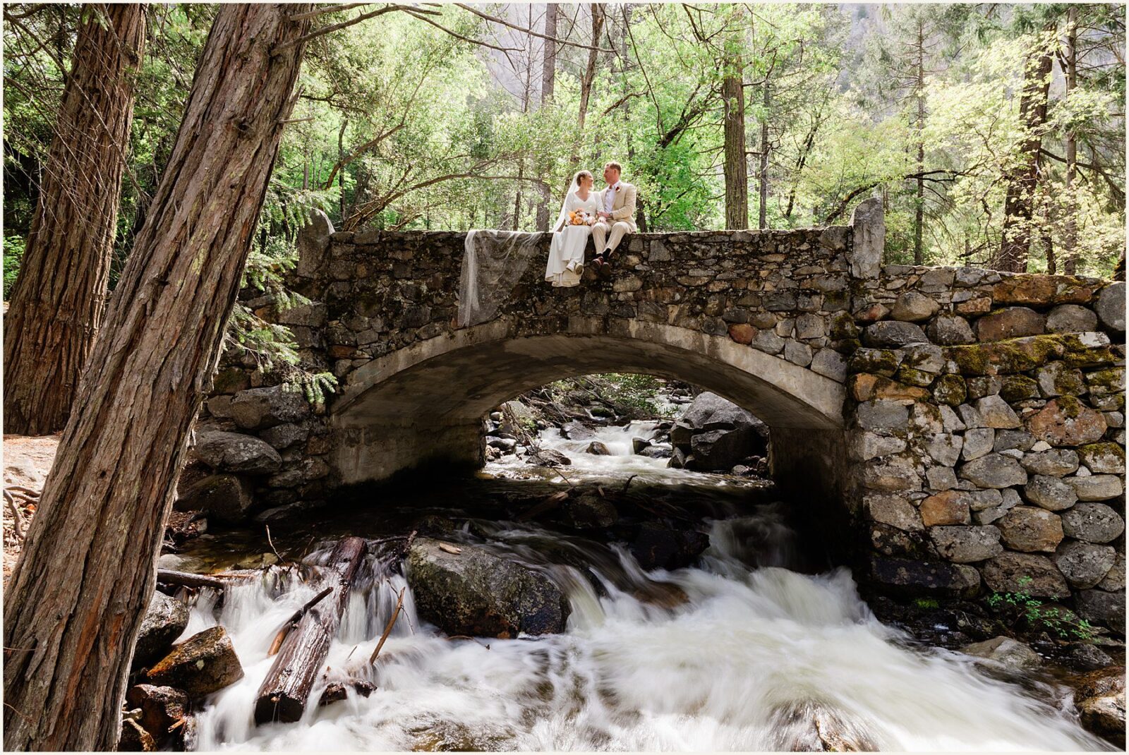 Sydney-and-William_Yosemite-wedding-photographer_0008-1600x1070 Adventure Weddings + Elopements Sydney-and-William_Yosemite-wedding-photographer_0008-1600x1070 Yosemite Adventure Elopement | Yosemite Wedding Photographer