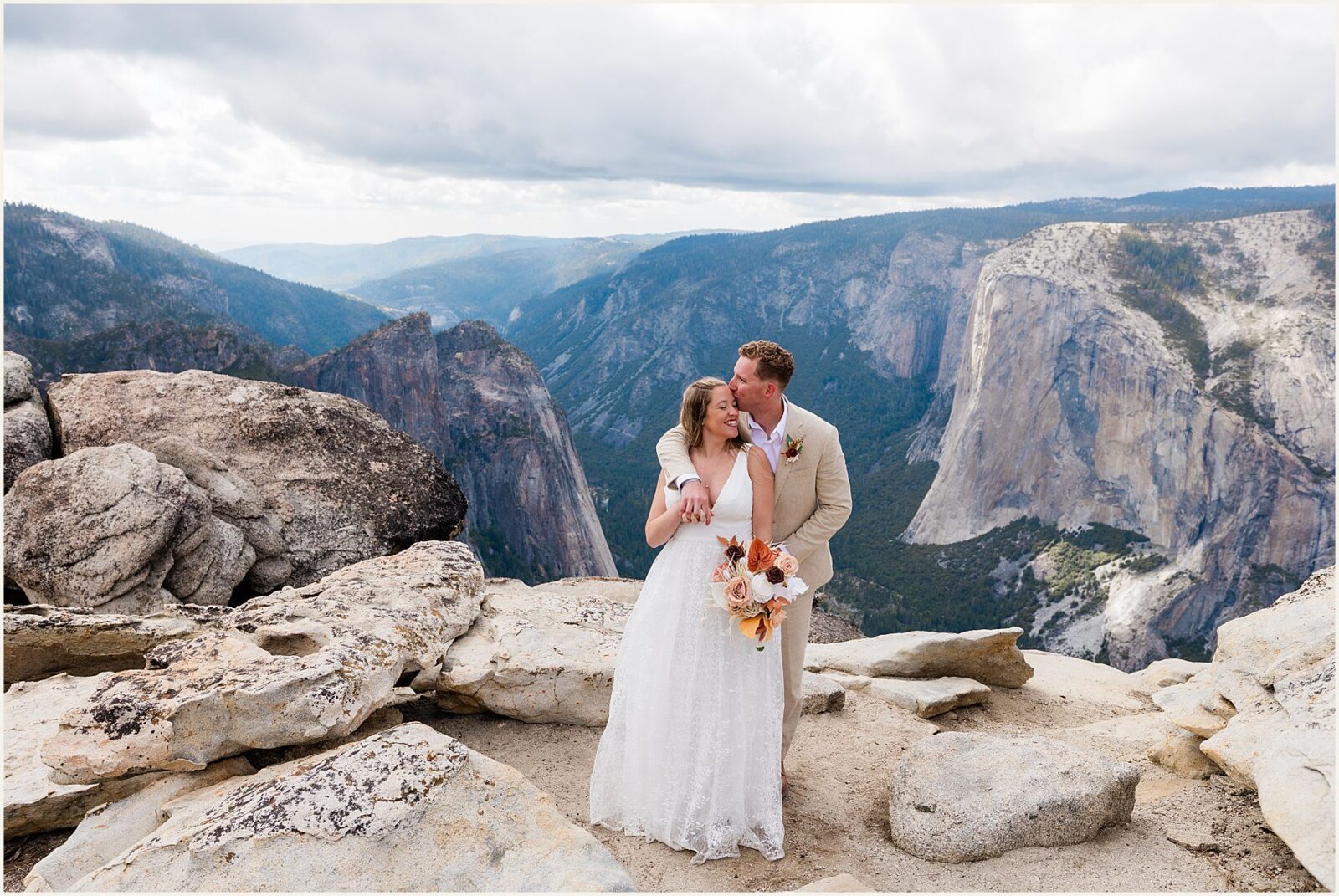 Sydney-and-William_Yosemite-wedding-photographer_0008-1600x1070 Adventure Weddings + Elopements Sydney-and-William_Yosemite-wedding-photographer_0008-1600x1070 Yosemite Adventure Elopement | Yosemite Wedding Photographer