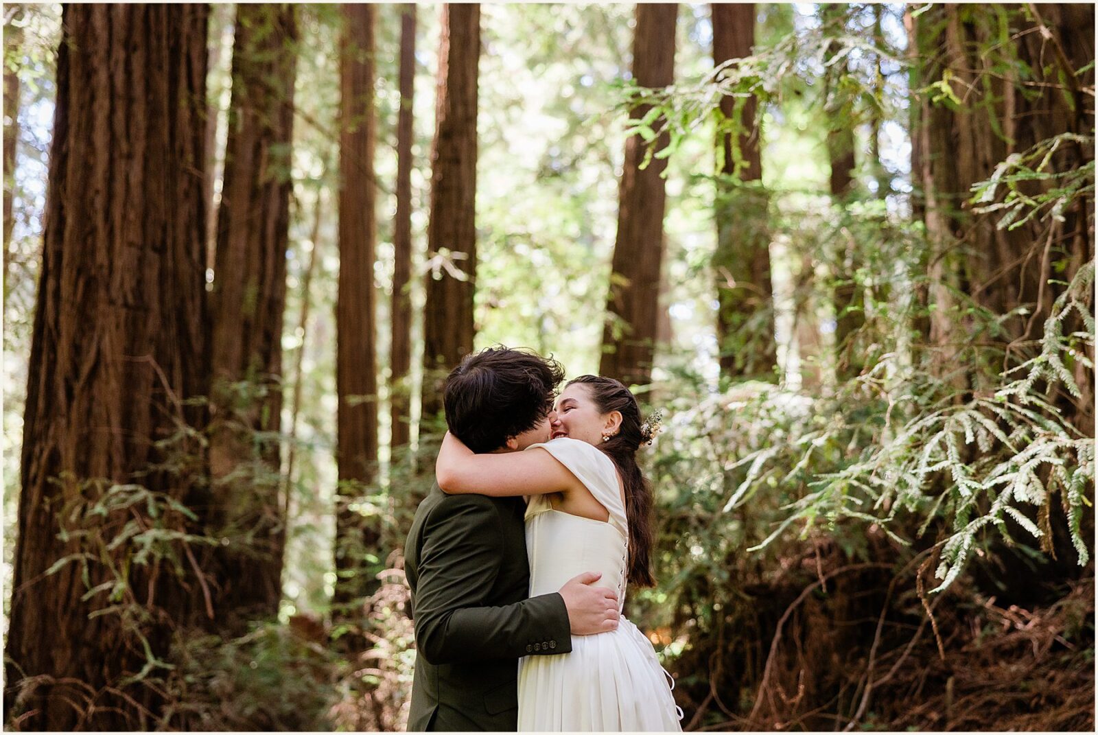 Will-and-Emmy_California-elopement_0074-1600x1070 California Elopement in Big Sur Redwoods