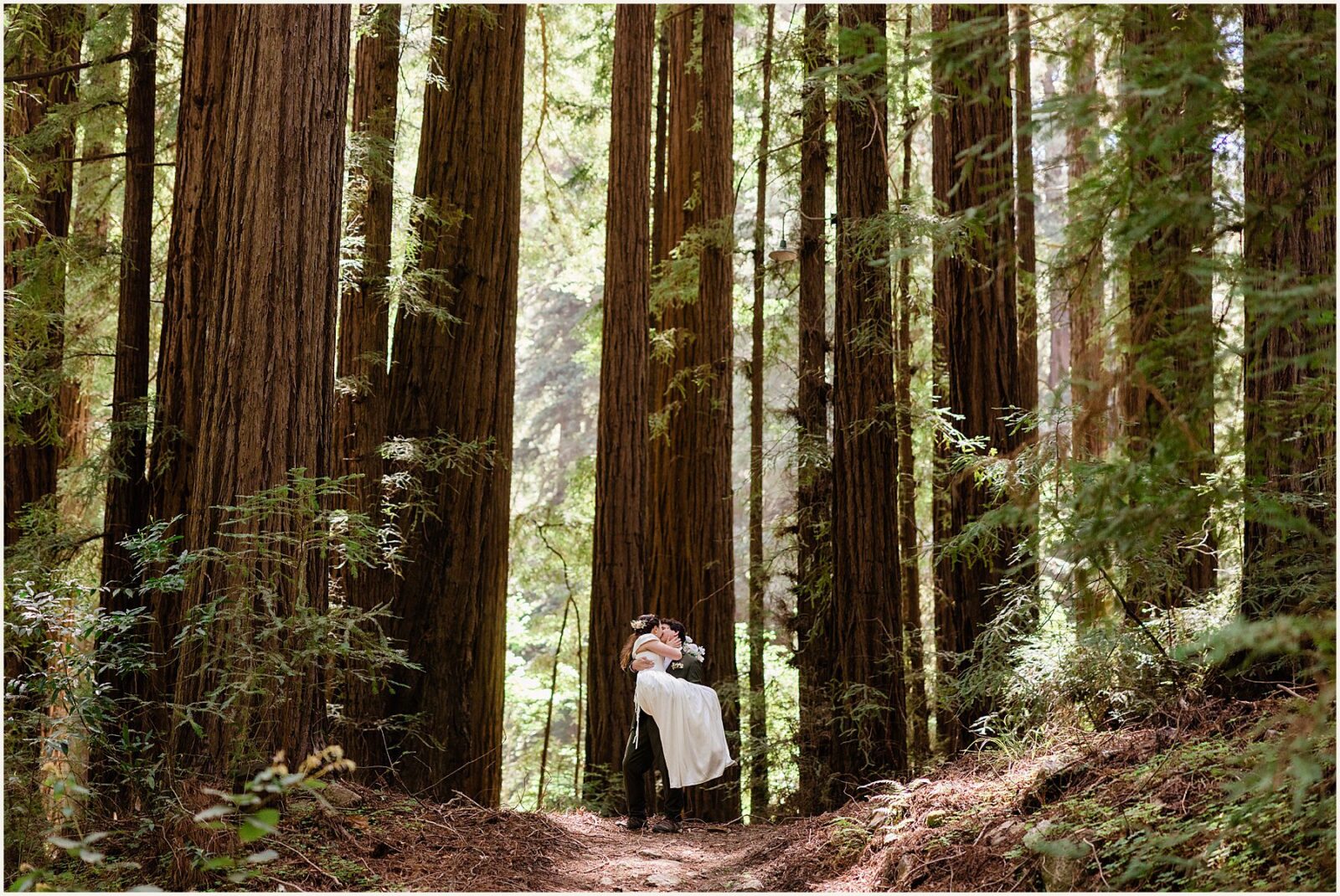 Will-and-Emmy_California-elopement_0074-1600x1070 California Elopement in Big Sur Redwoods