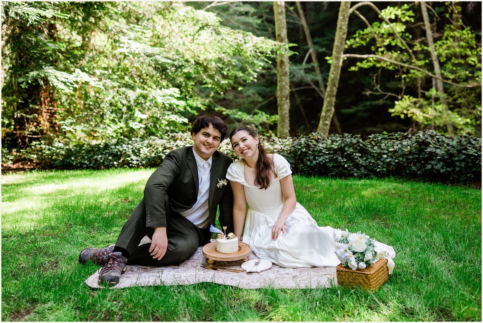 Will-and-Emmy_California-elopement_0074-1600x1070 California Elopement in Big Sur Redwoods