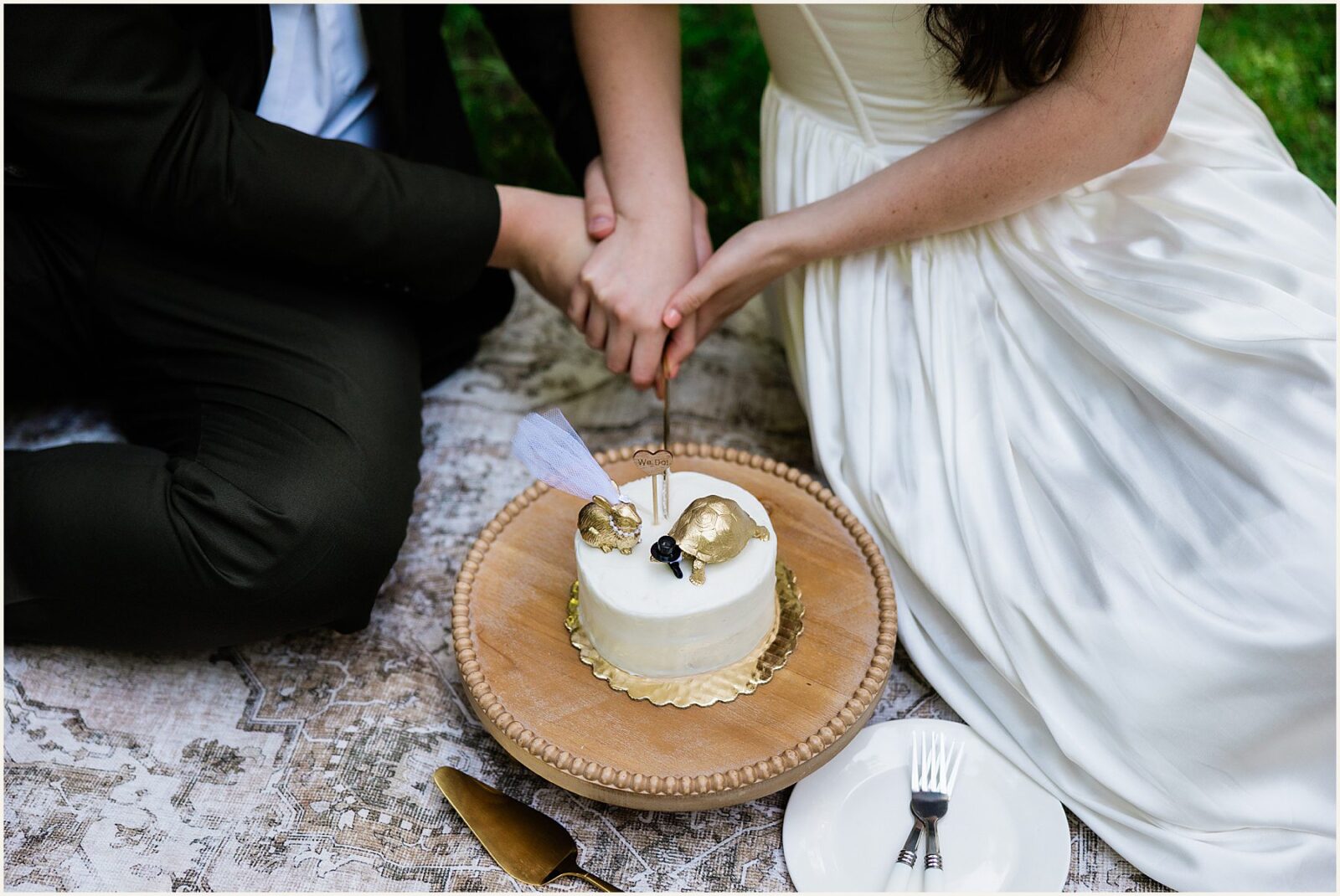 Will-and-Emmy_California-elopement_0074-1600x1070 California Elopement in Big Sur Redwoods