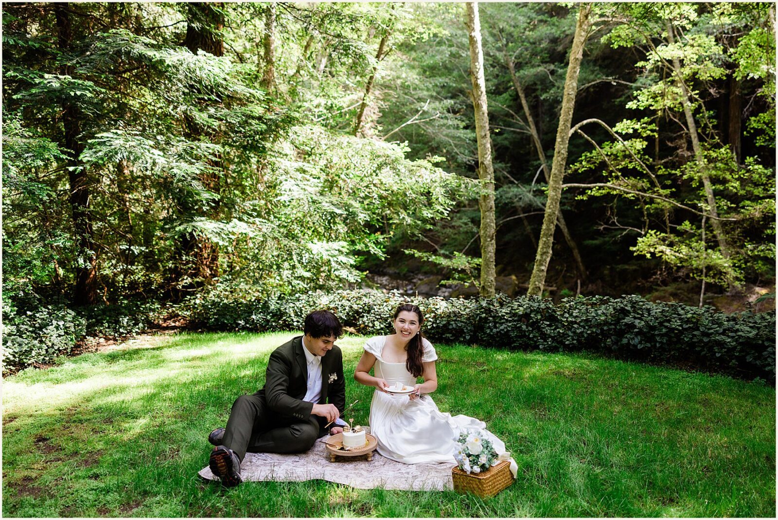 Will-and-Emmy_California-elopement_0074-1600x1070 California Elopement in Big Sur Redwoods