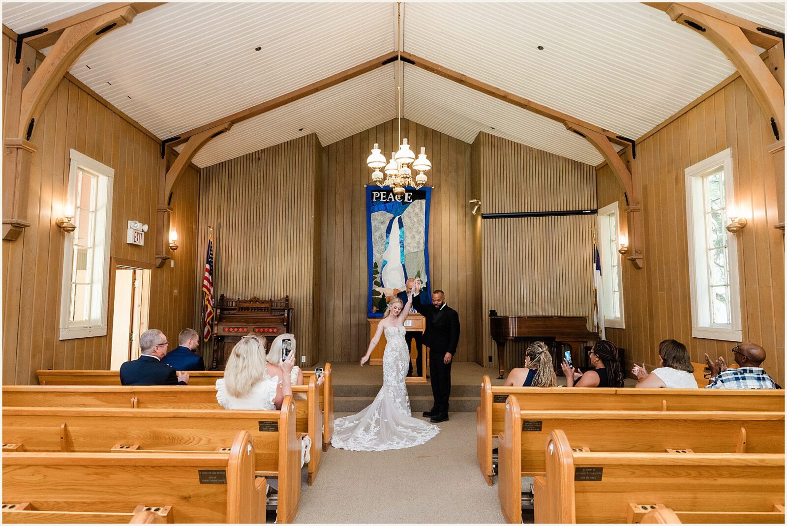 Yosemite-Chapel-Wedding_0004-1600x1071 Yosemite Chapel Wedding Combining Tradition And Adventure