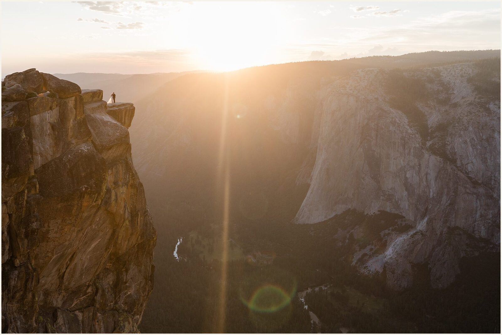 Yosemite-Chapel-Wedding_0004-1600x1071 Yosemite Chapel Wedding Combining Tradition And Adventure