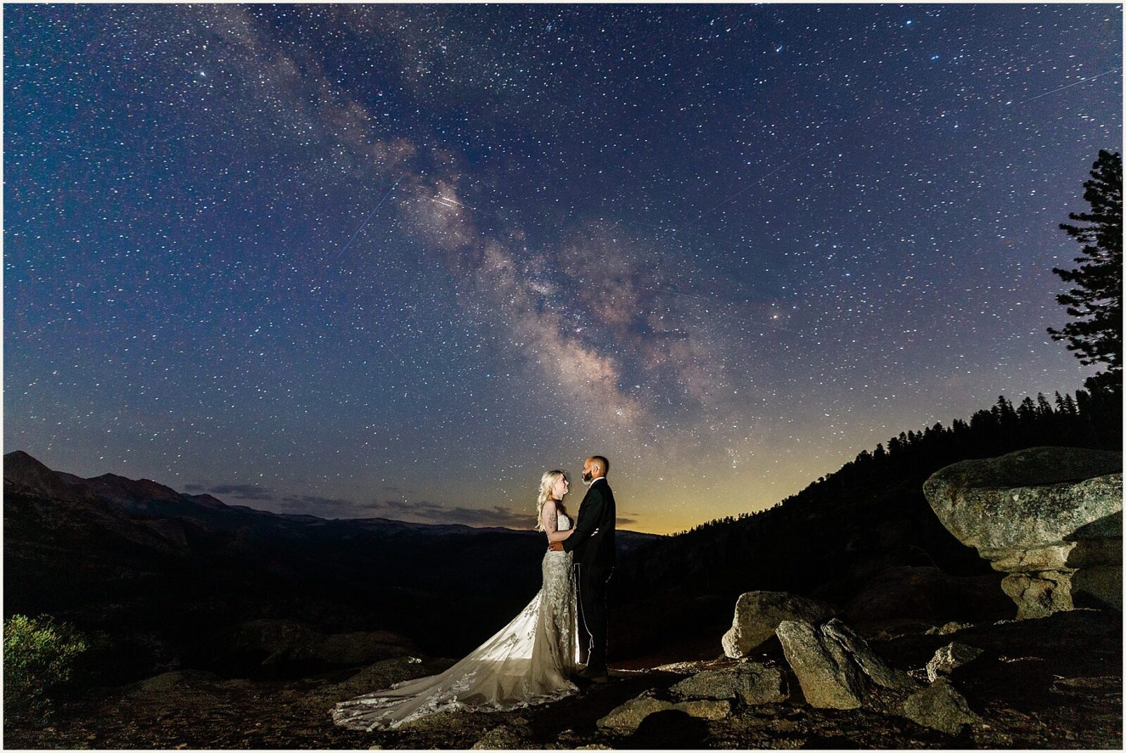 Yosemite-Chapel-Wedding_0004-1600x1071 Yosemite Chapel Wedding Combining Tradition And Adventure