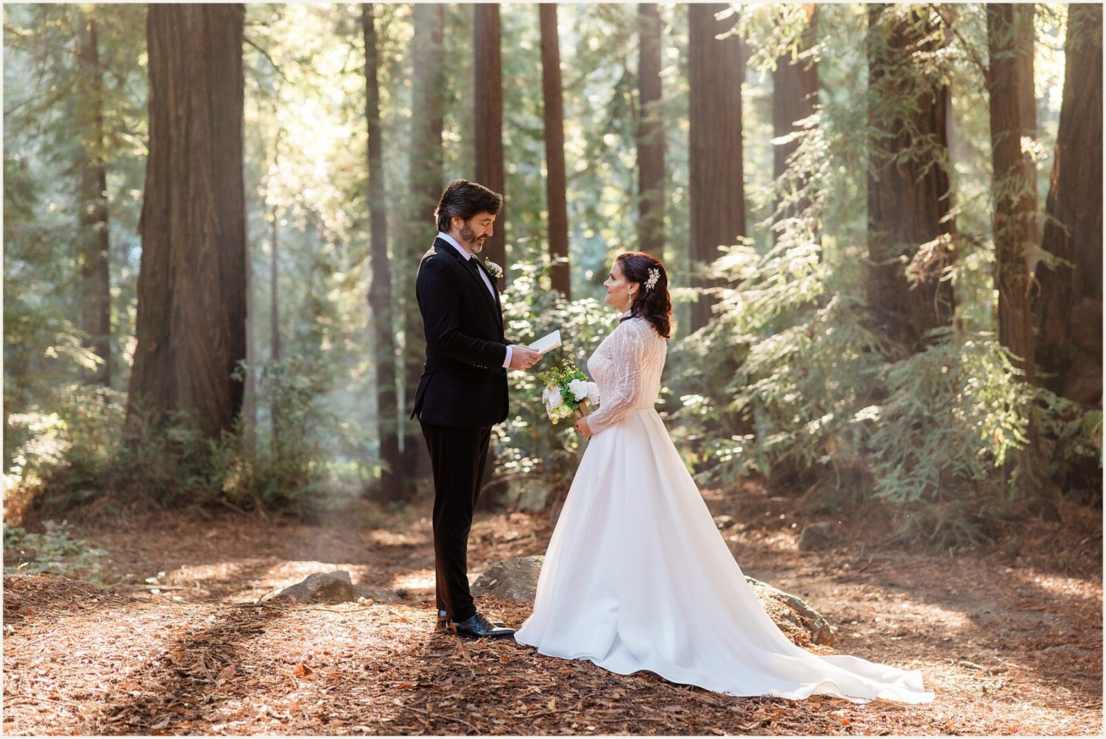 big-sur-photographer_lisa-and-jeremy_0020-1600x1071 Adventure Weddings + Elopements big-sur-photographer_lisa-and-jeremy_0020-1600x1071 Big Sur Photographer | Redwood Elopement