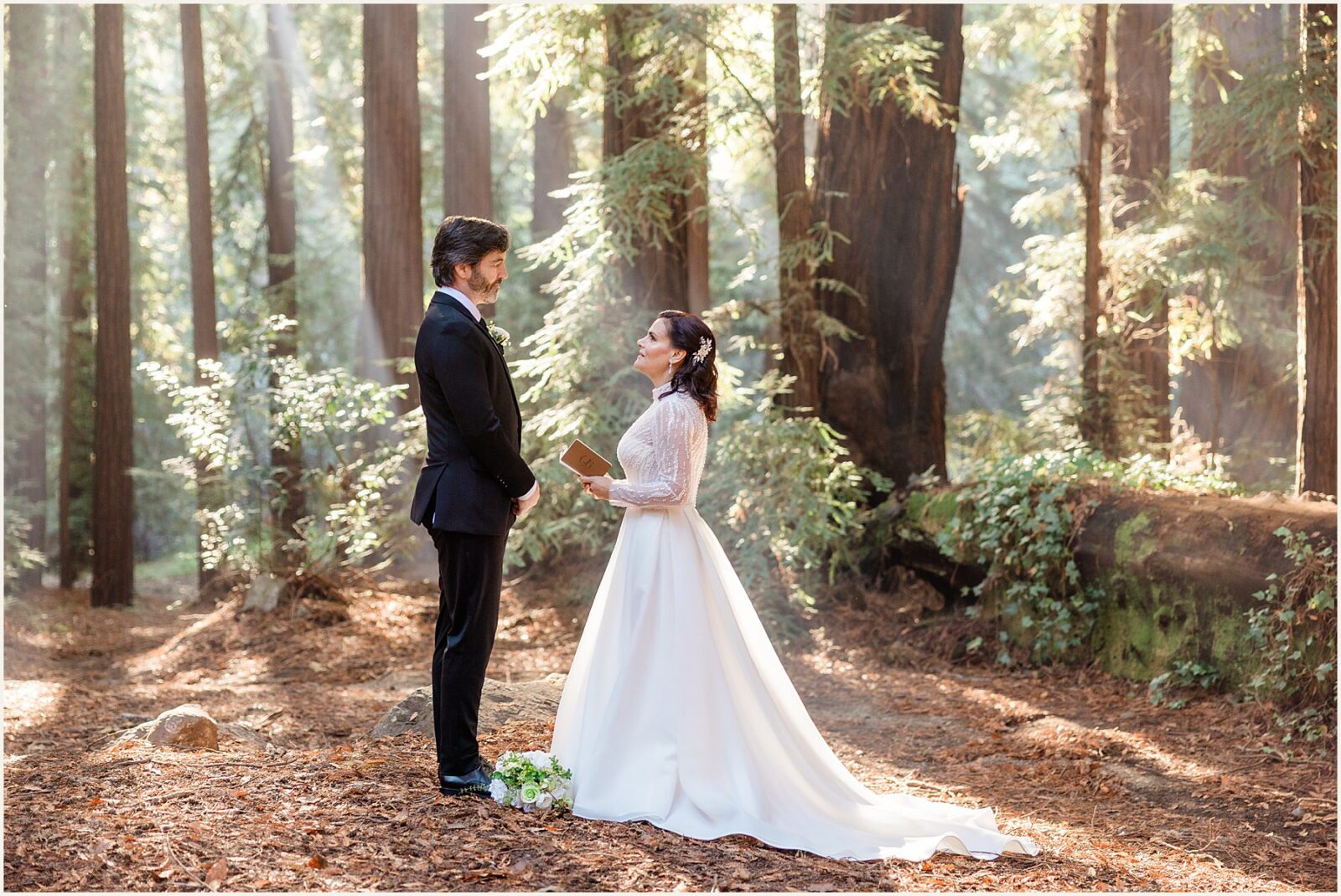 big-sur-photographer_lisa-and-jeremy_0020-1600x1071 Adventure Weddings + Elopements big-sur-photographer_lisa-and-jeremy_0020-1600x1071 Big Sur Photographer | Redwood Elopement